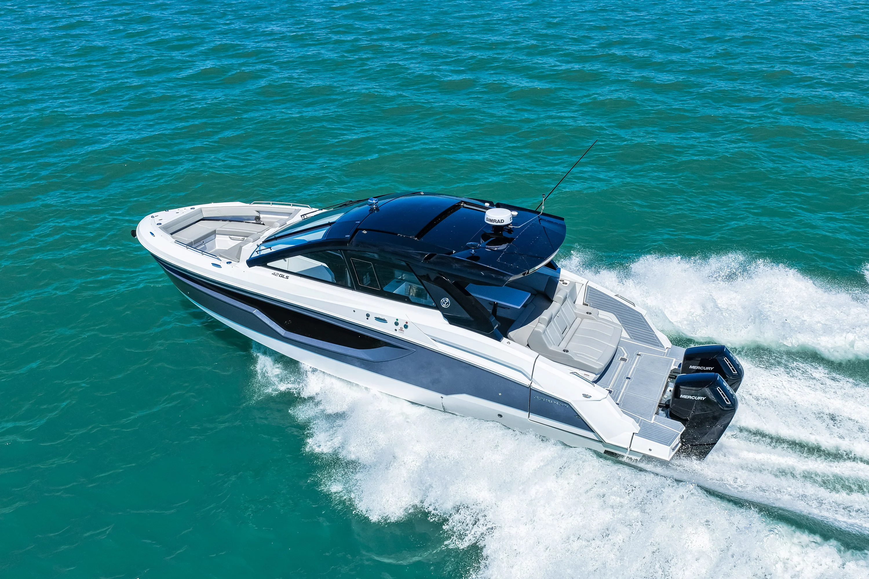 2026 Cruisers Yachts 42 GLS Outboard Image Thumbnail #36