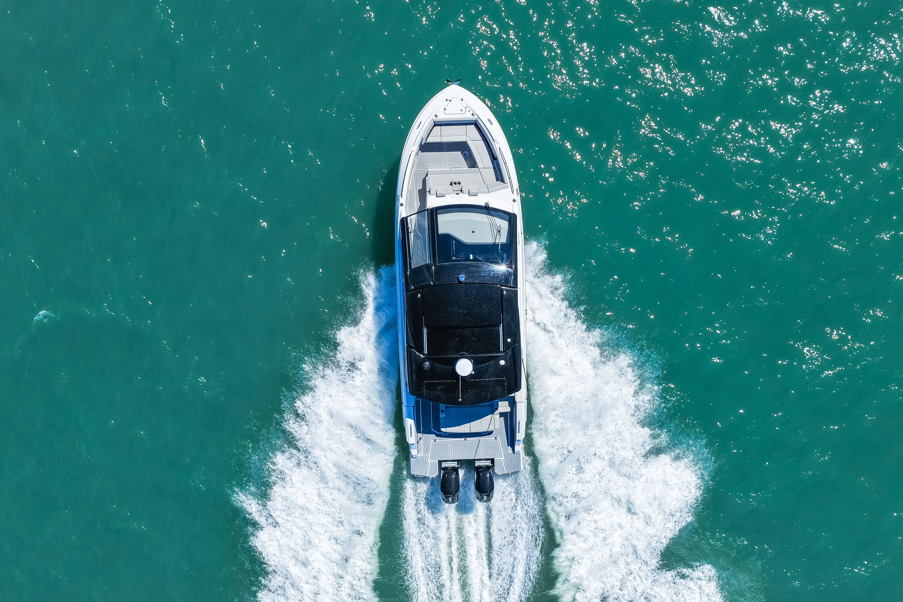 2026 Cruisers Yachts 42 GLS Outboard Image Thumbnail #56