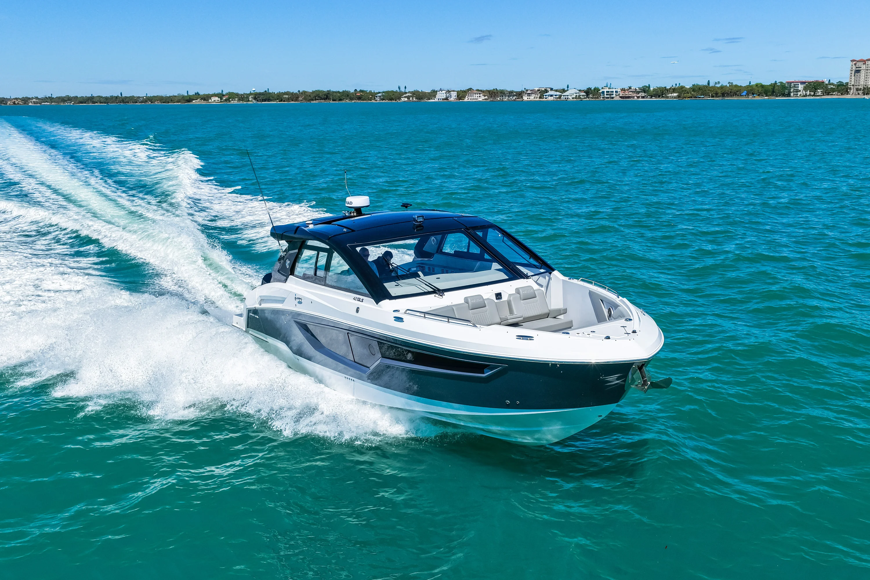 2026 Cruisers Yachts 42 GLS Outboard Image Thumbnail #53