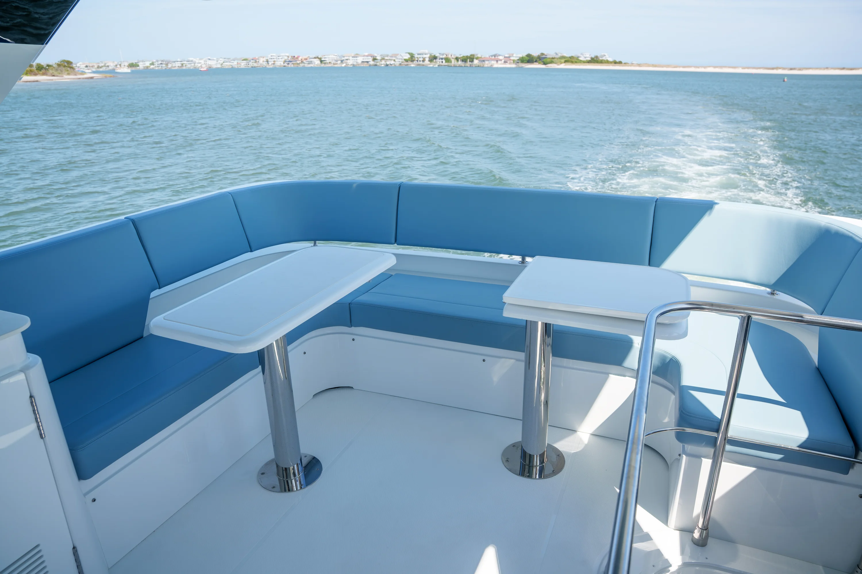 2026 Cruisers Yachts 50 FLY Image Thumbnail #34