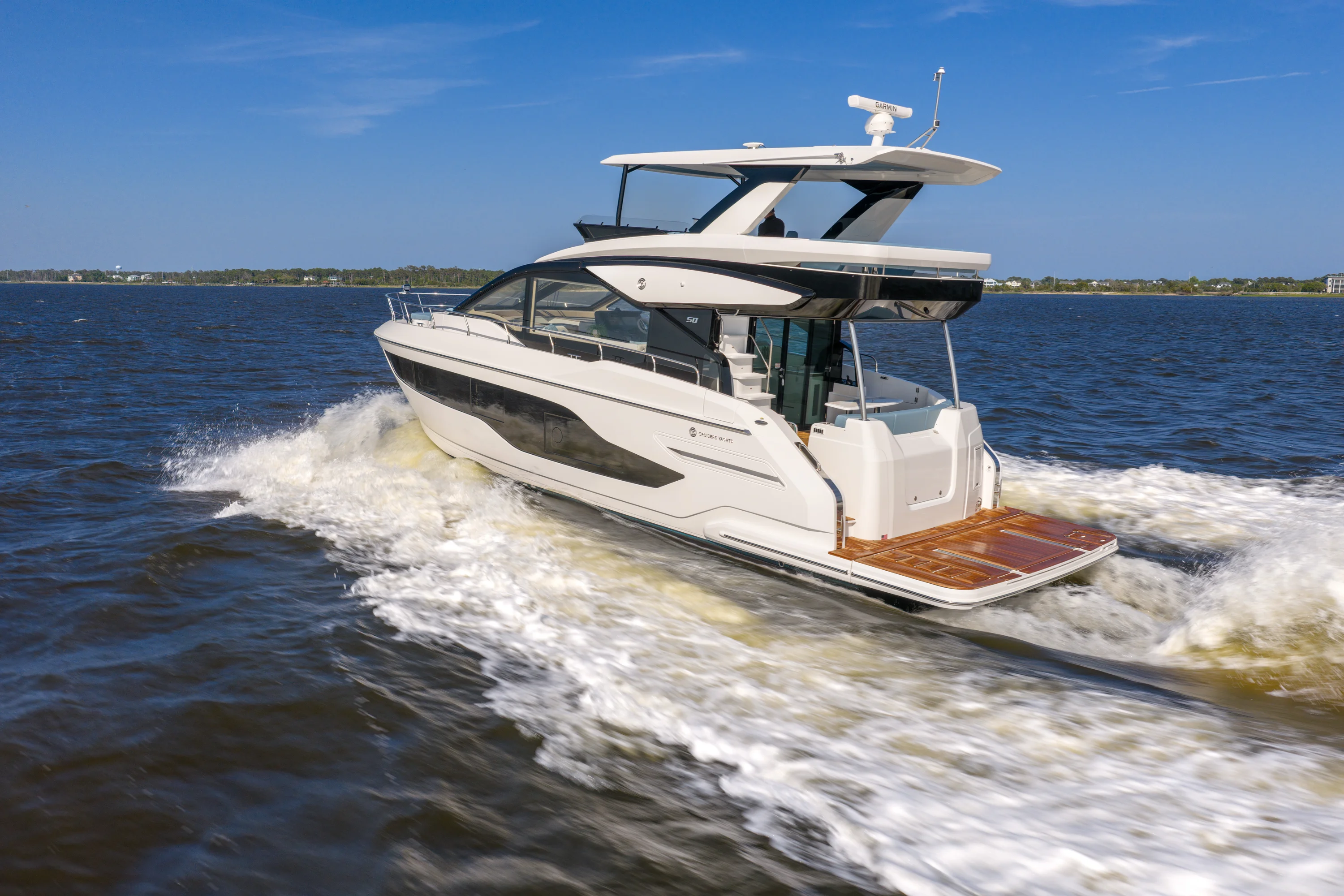 2026 Cruisers Yachts 50 FLY Image Thumbnail #5