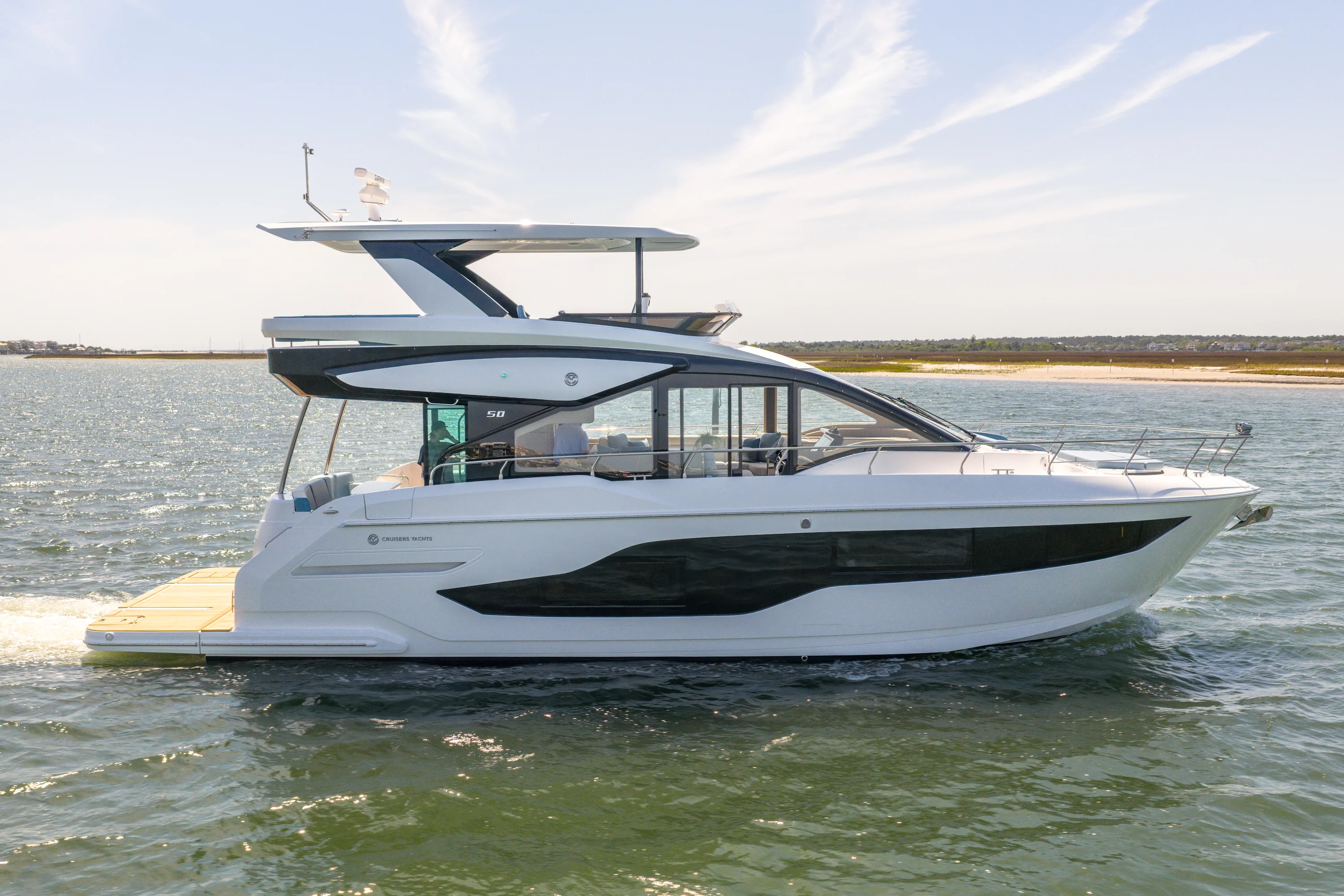 2026 Cruisers Yachts 50 FLY Image Thumbnail #1