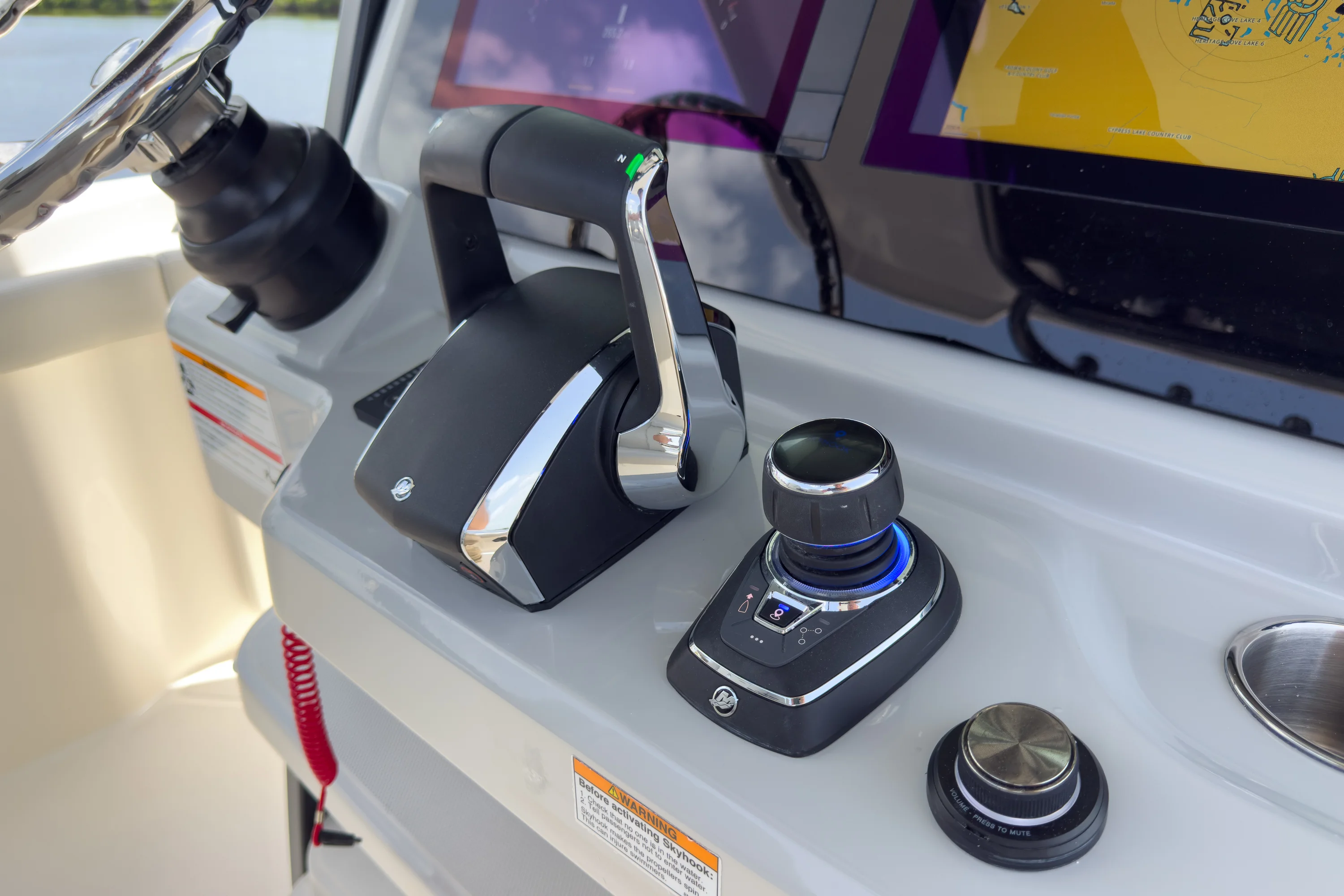 2026 Boston Whaler 330 Outrage Image Thumbnail #12