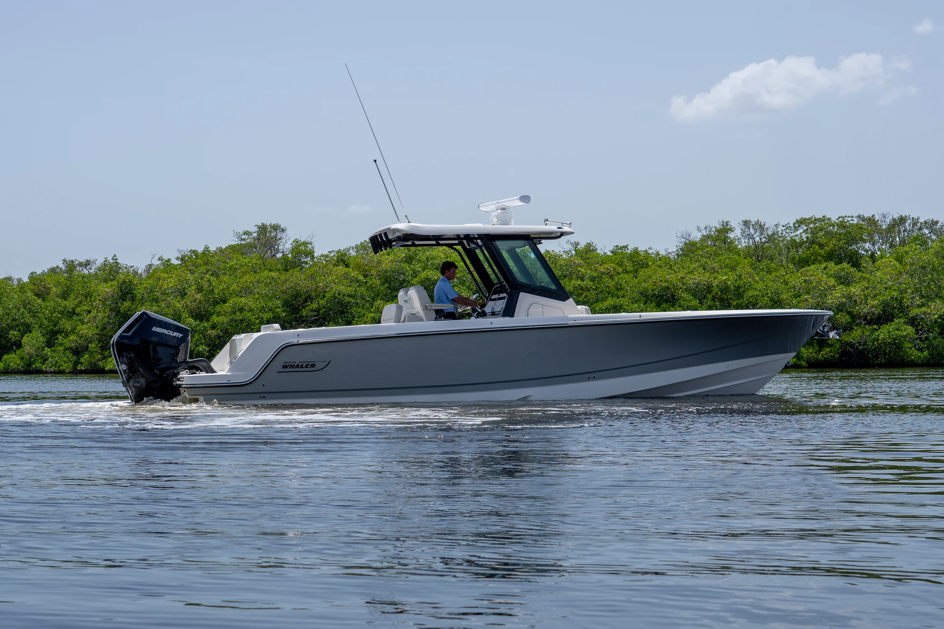 2026 Boston Whaler 330 Outrage Image Thumbnail #28