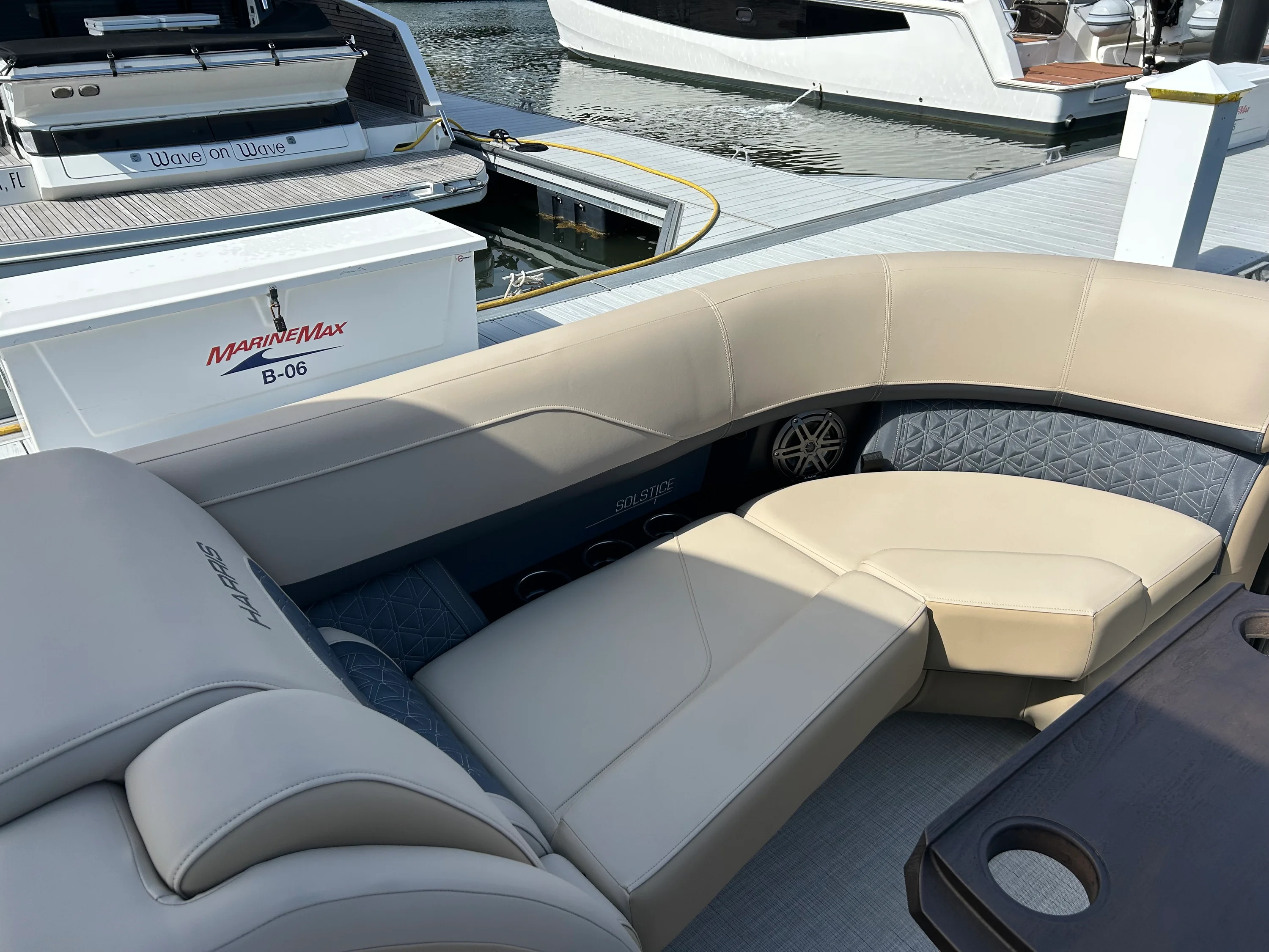 2026 Harris Solstice 230 Image Thumbnail #26