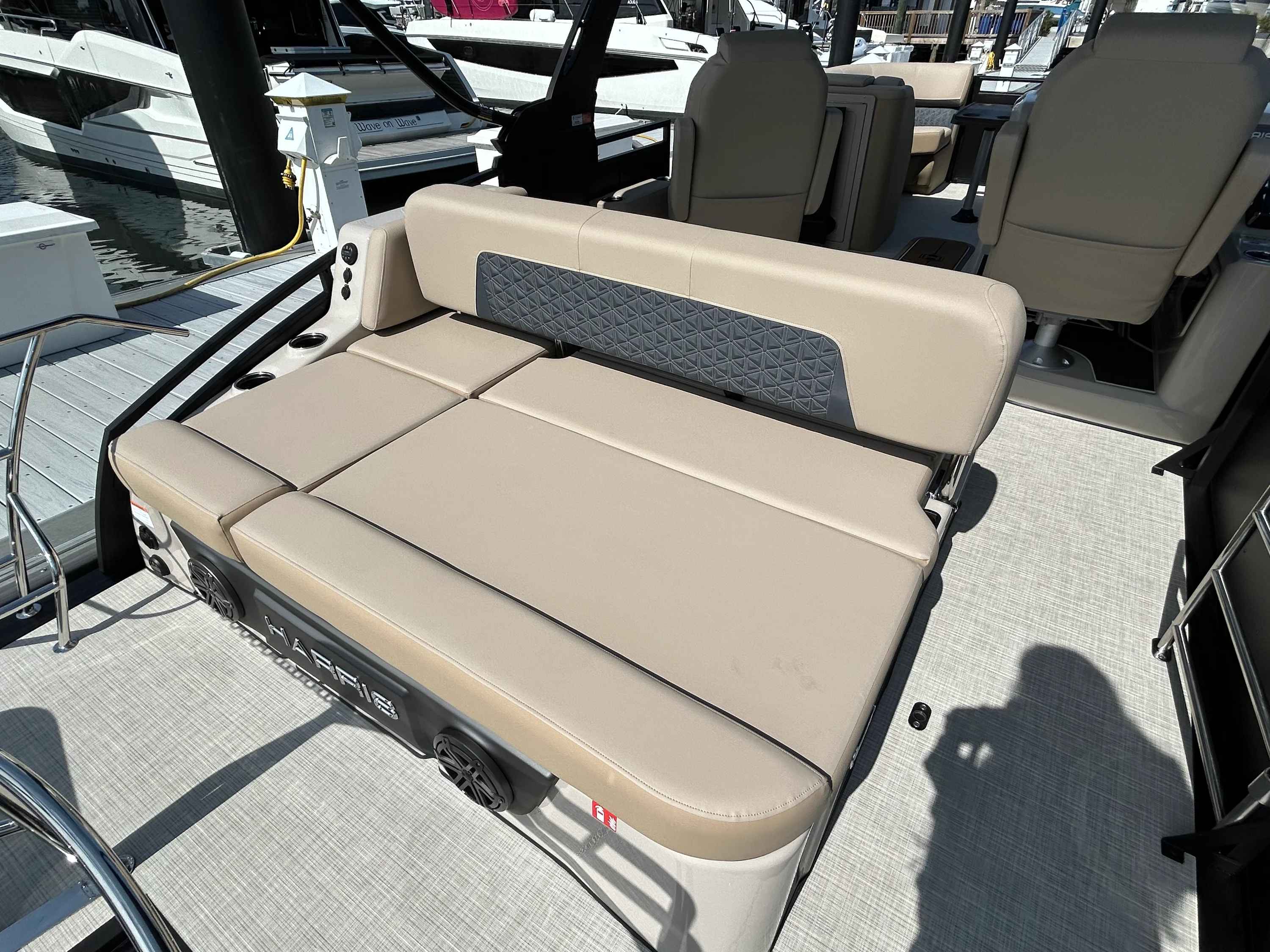 2026 Harris Solstice 230 Image Thumbnail #16