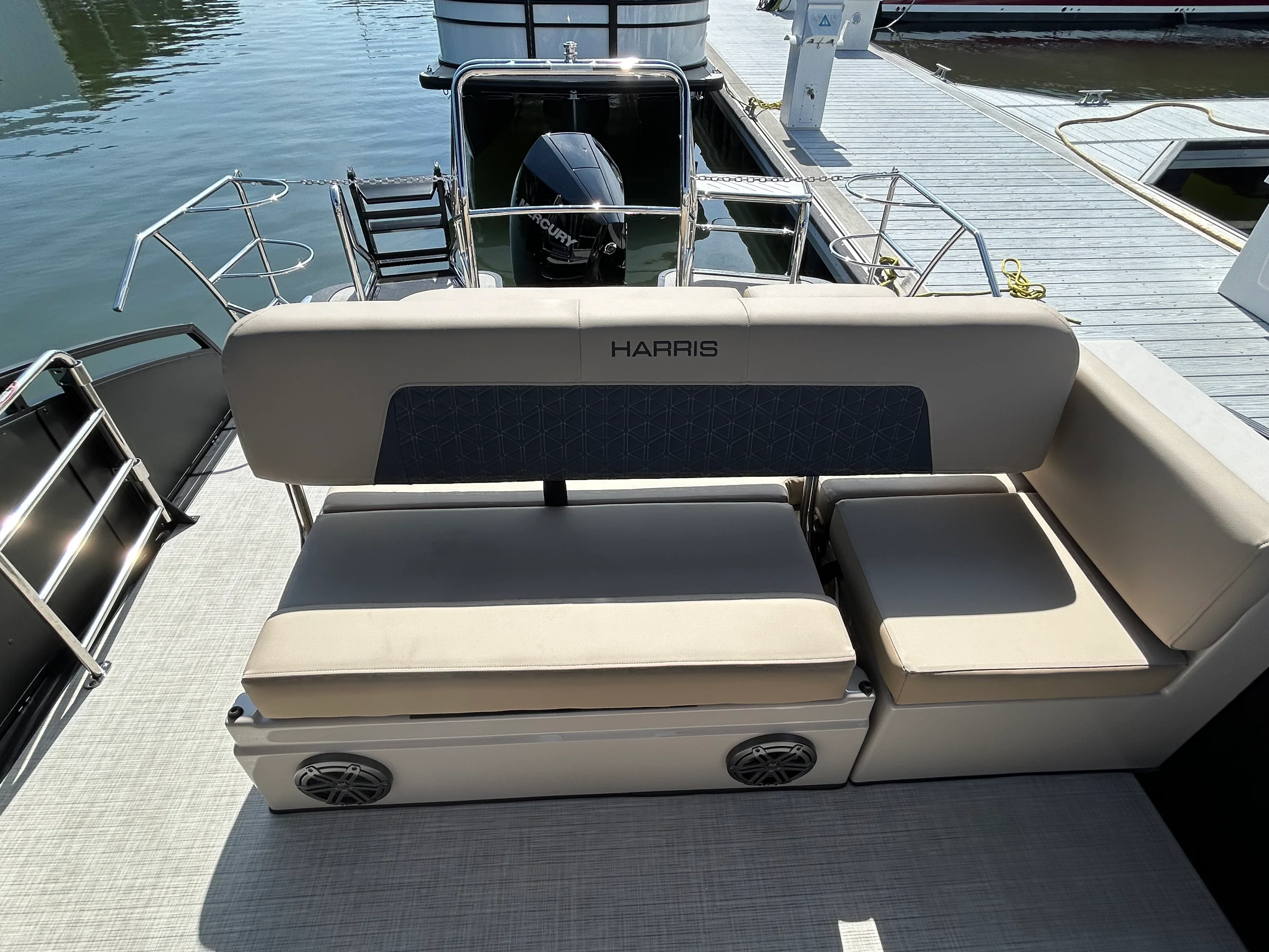2026 Harris Solstice 230 Image Thumbnail #17