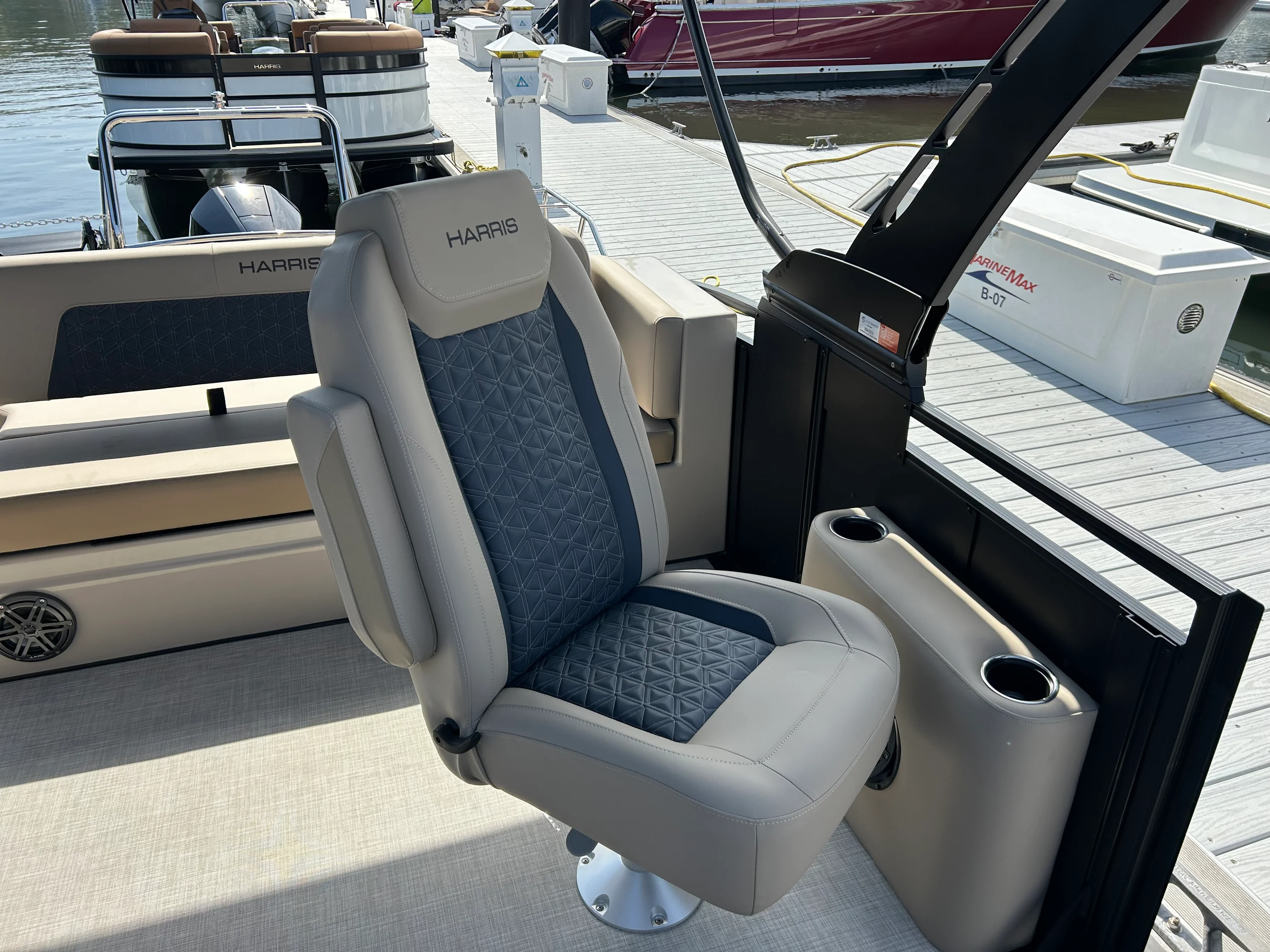 2026 Harris Solstice 230 Image Thumbnail #22