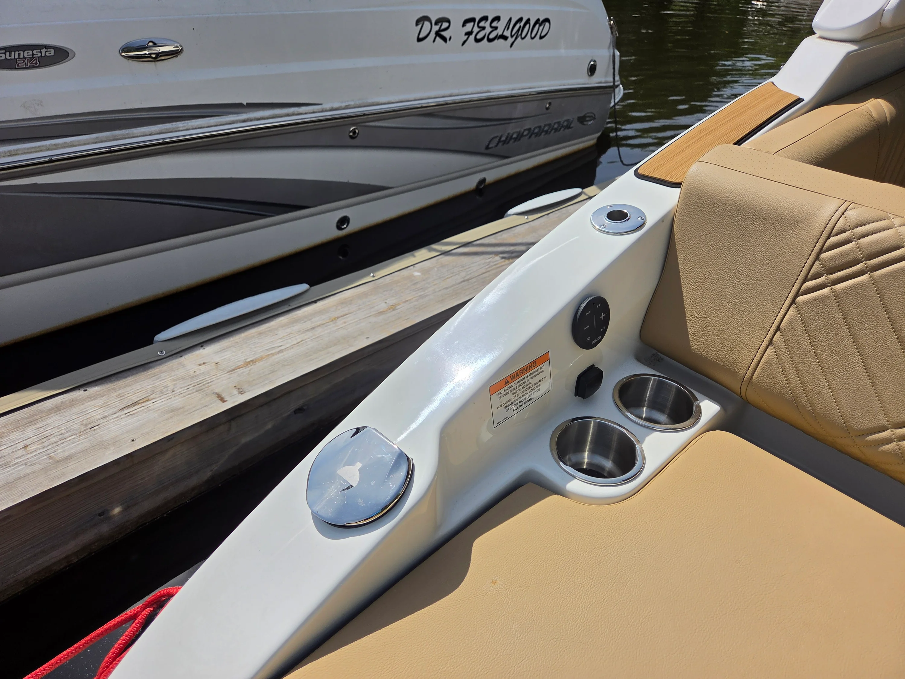 2026 Sea Ray SDX 270 Outboard Image Thumbnail #6