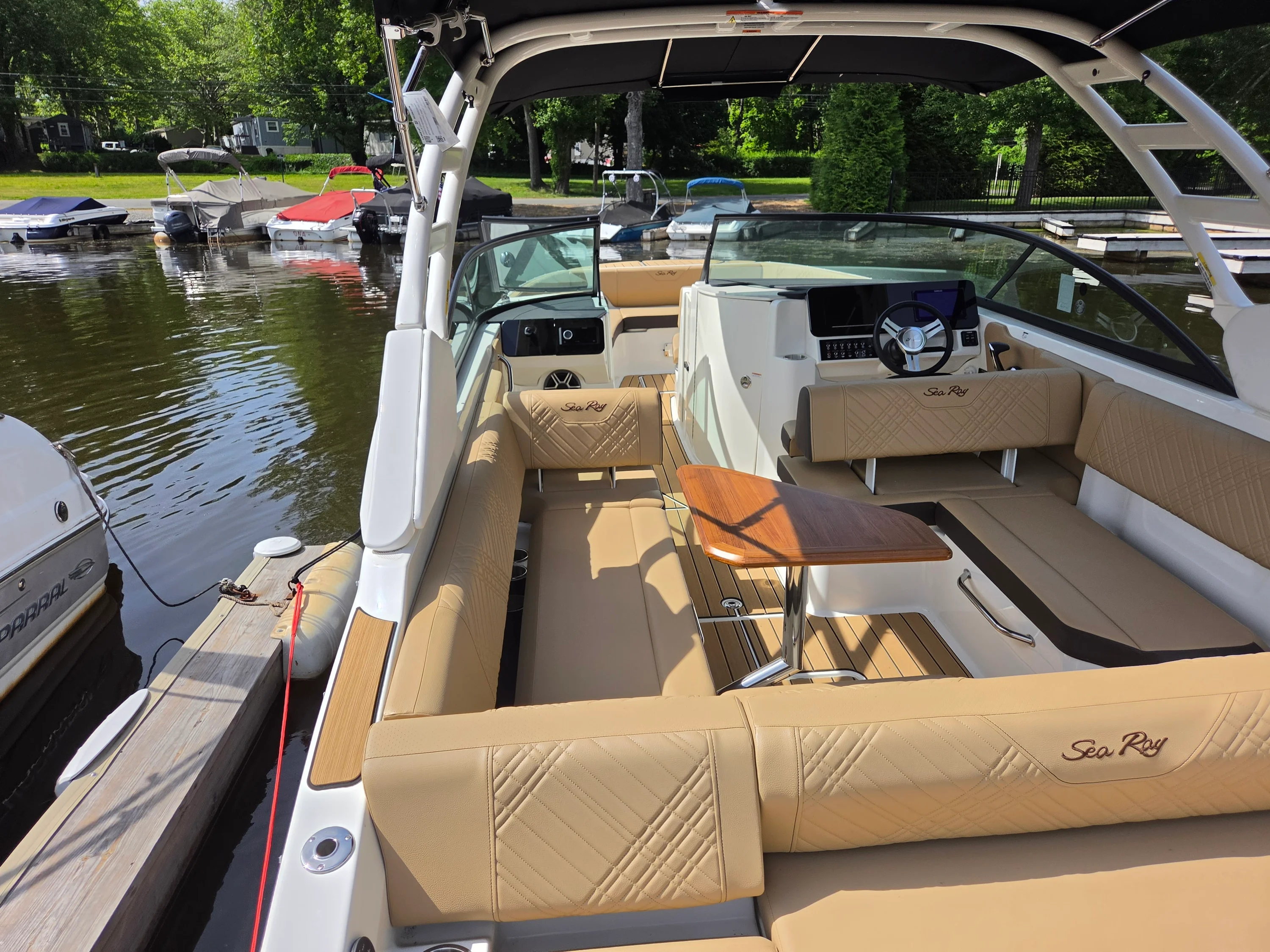 2026 Sea Ray SDX 270 Outboard Image Thumbnail #9
