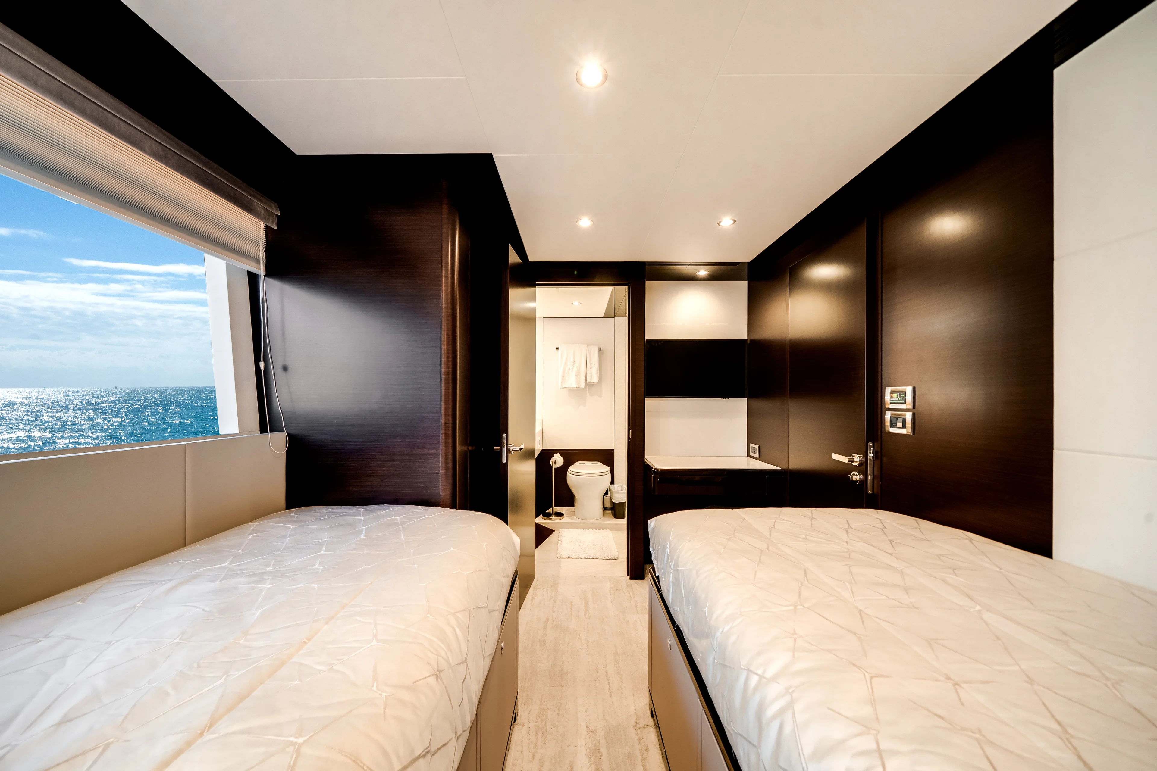 2022 Ocean Alexander 37 L Image Thumbnail #65