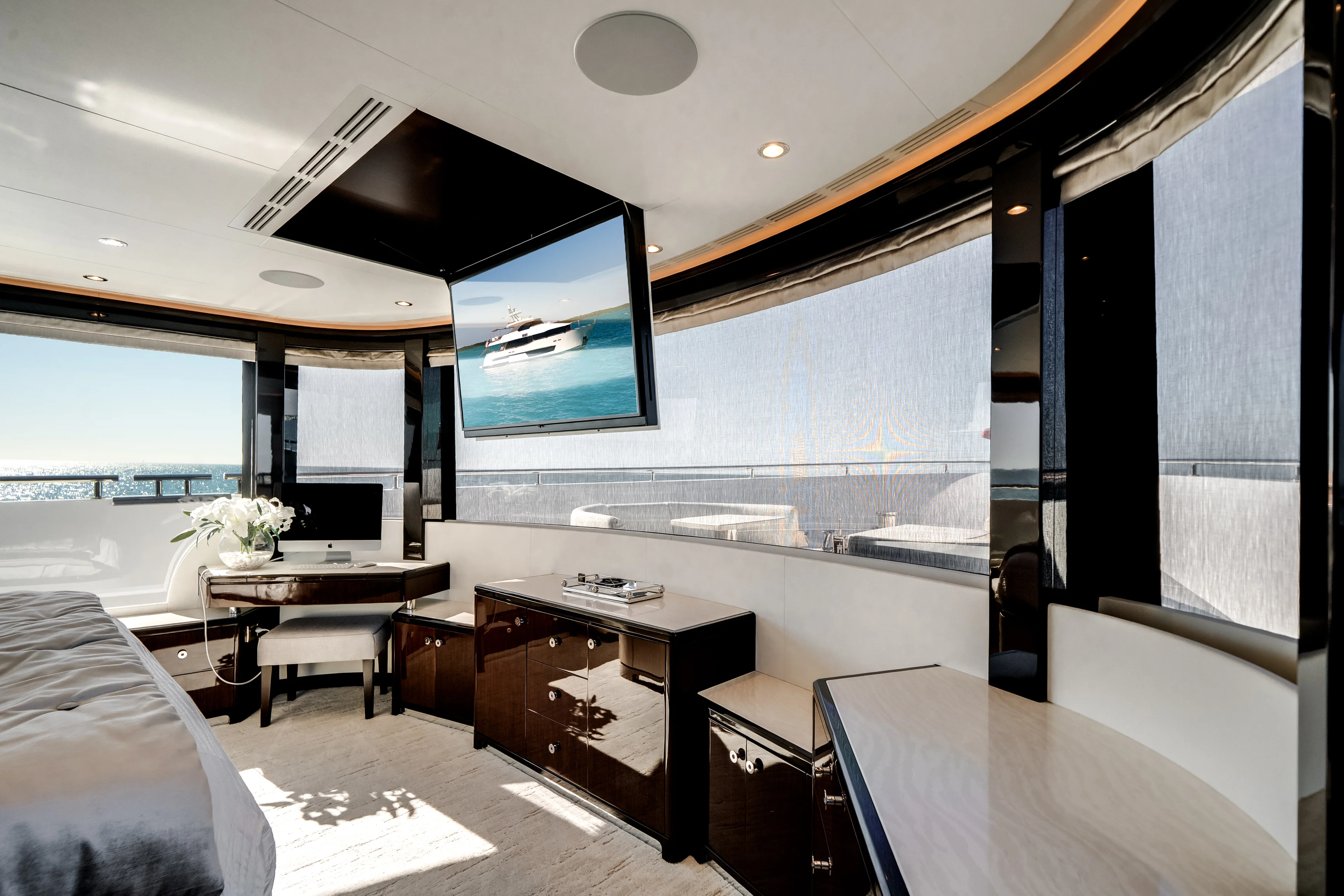 2022 Ocean Alexander 37 L Image Thumbnail #44