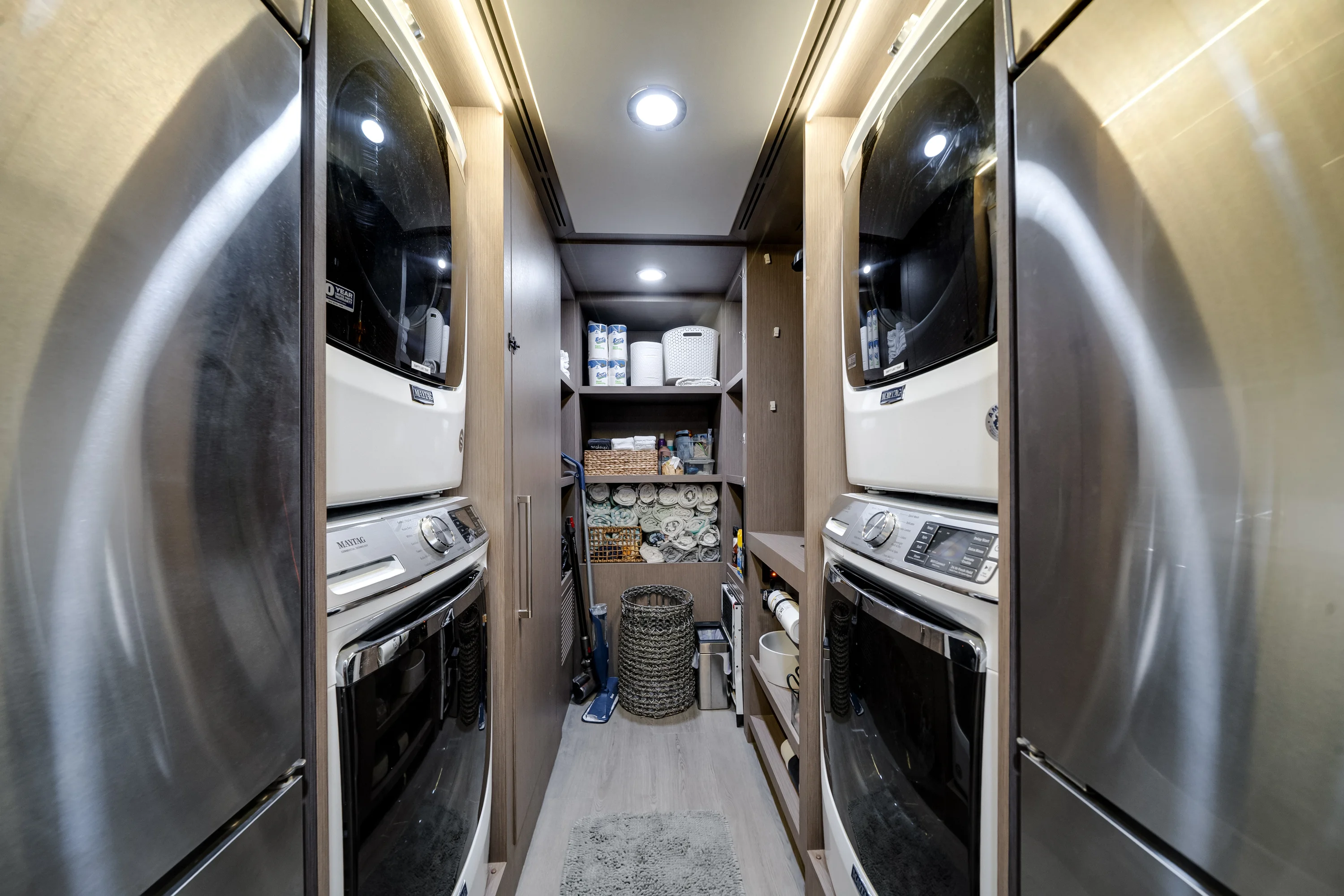 2022 Ocean Alexander 37 L Image Thumbnail #60