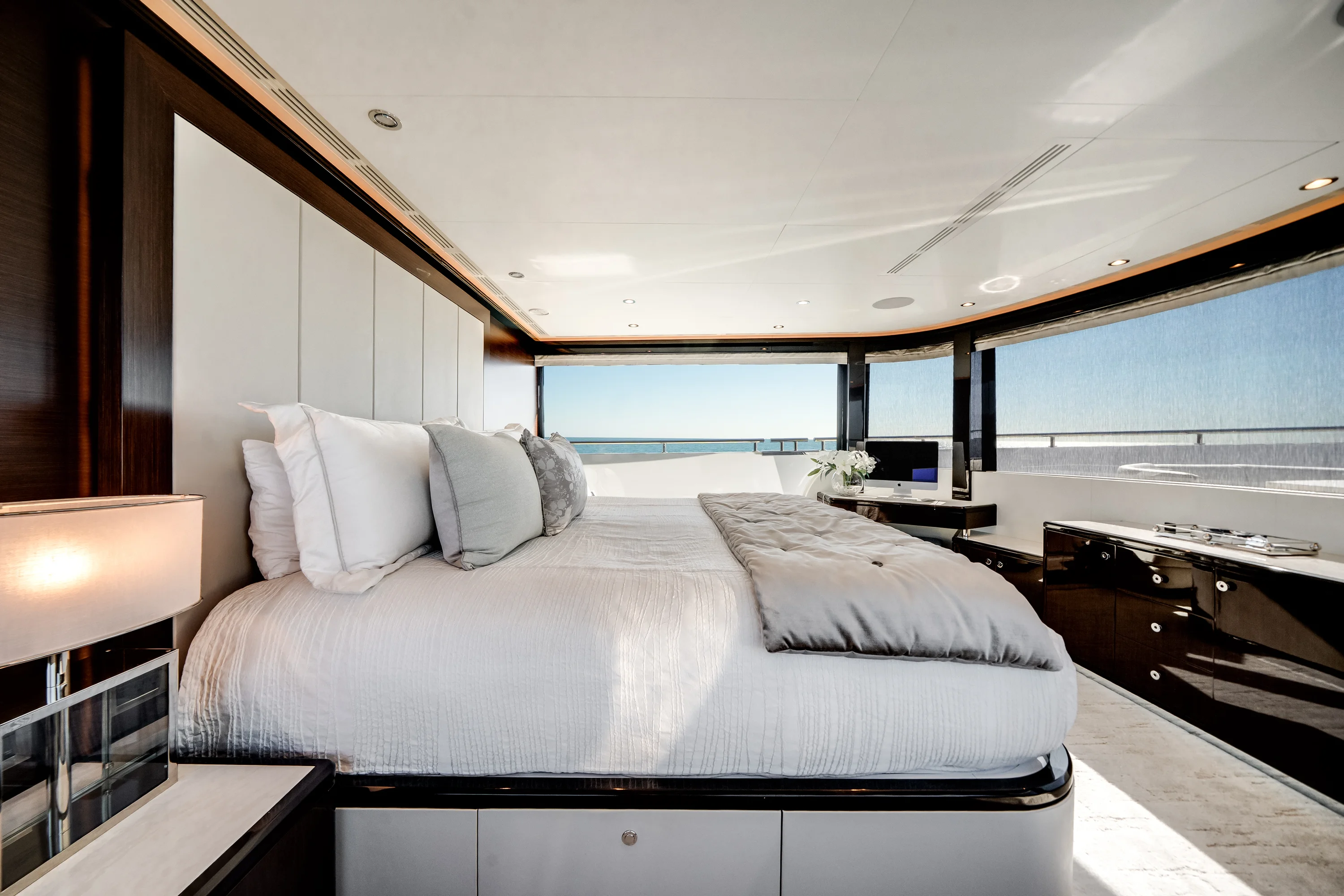 2022 Ocean Alexander 37 L Image Thumbnail #41