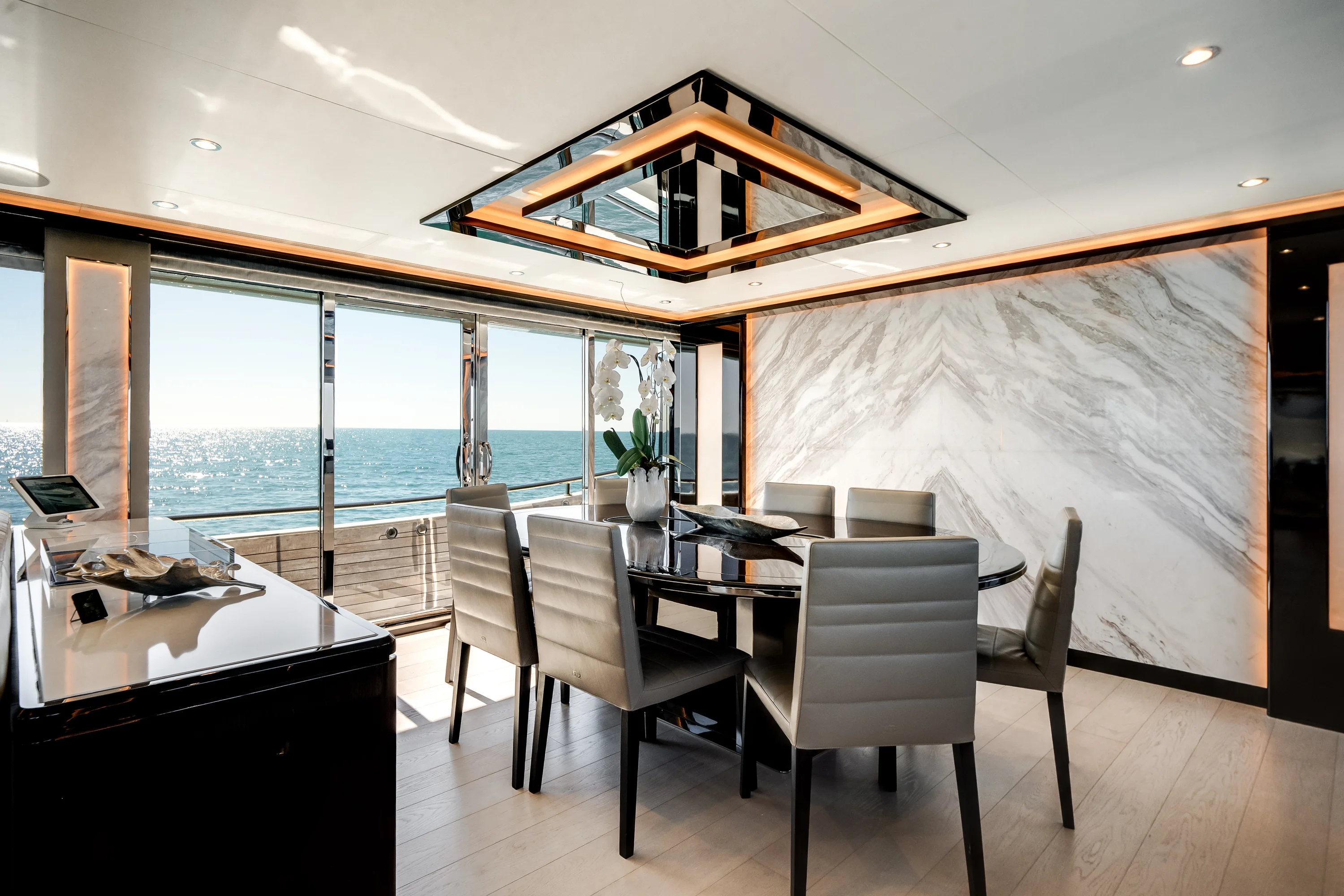 2022 Ocean Alexander 37 L Image Thumbnail #25