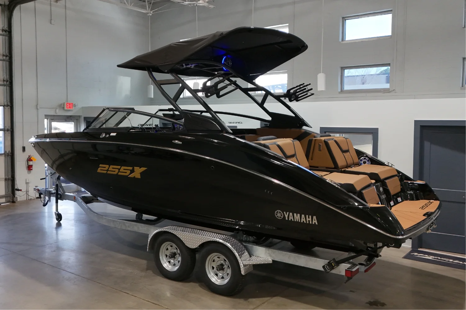 2026 Yamaha 255XD Image Thumbnail #2