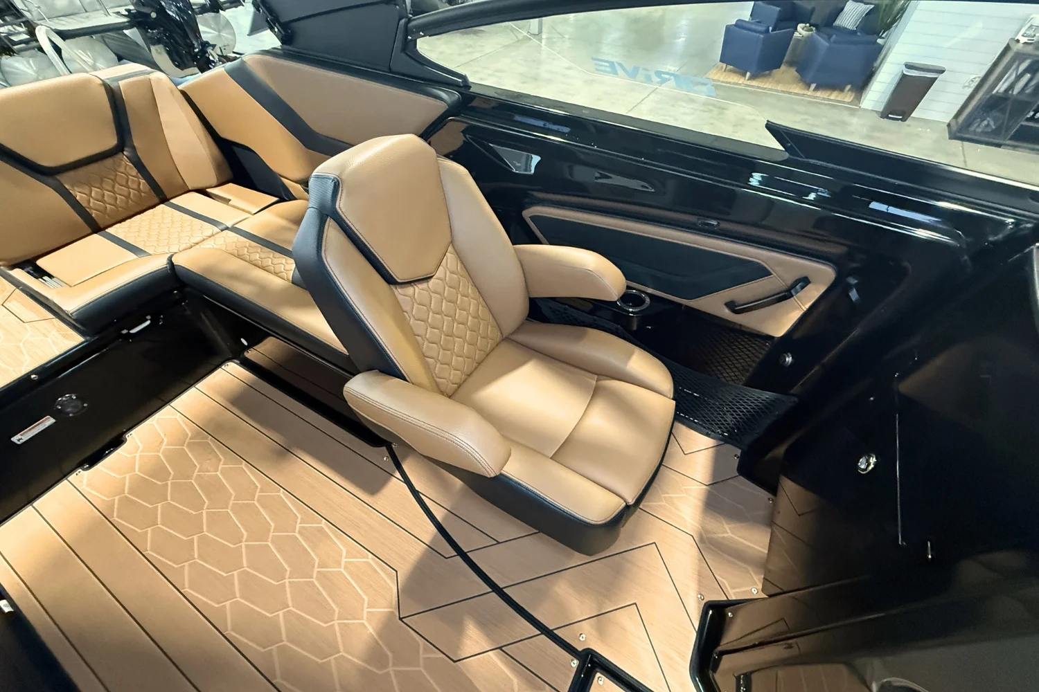 2026 Yamaha 255XD Image Thumbnail #10