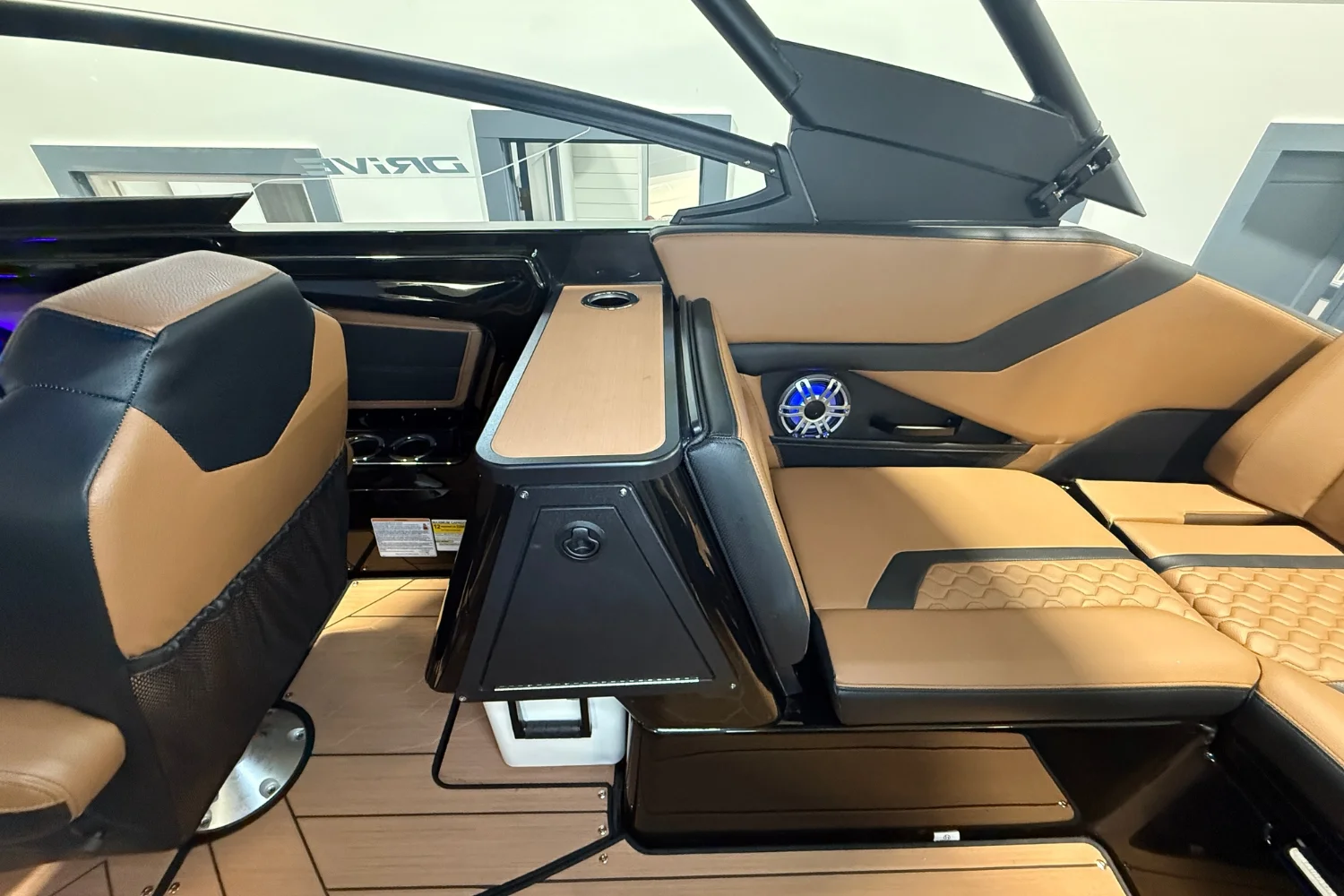 2026 Yamaha 255XD Image Thumbnail #11