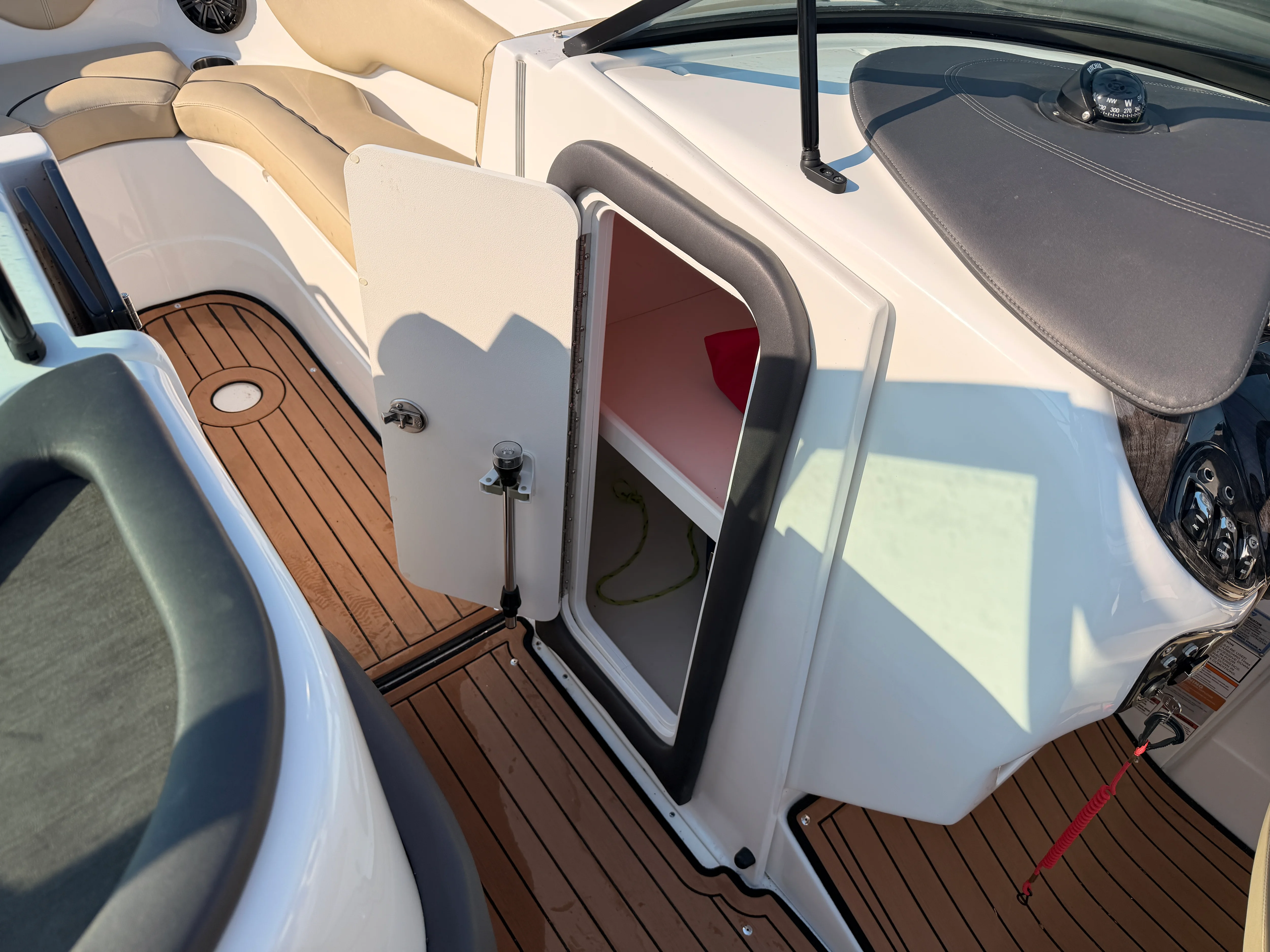 2018 Rinker 26QX BR Image Thumbnail #20