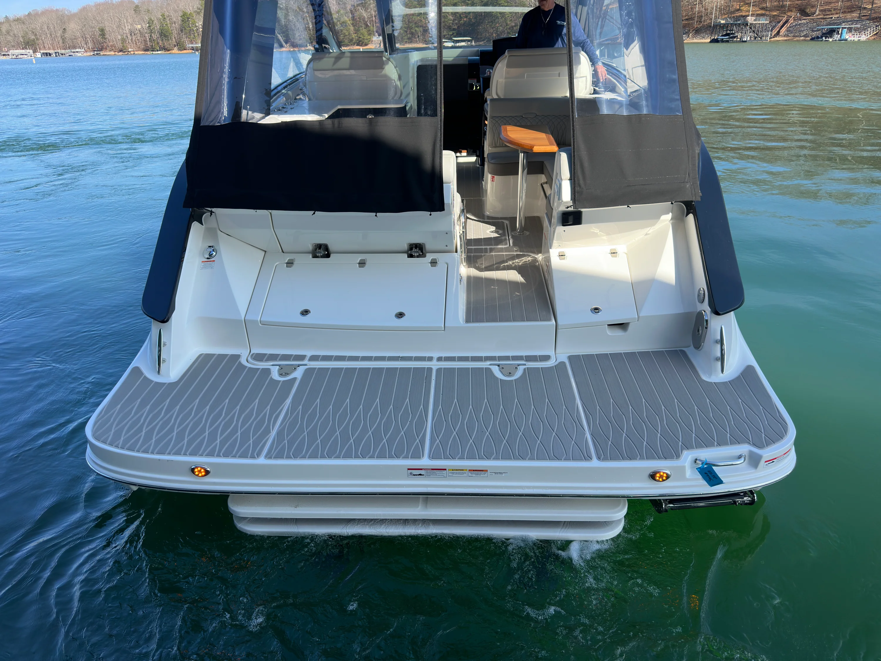 2026 Sea Ray Sundancer 370 Image Thumbnail #11