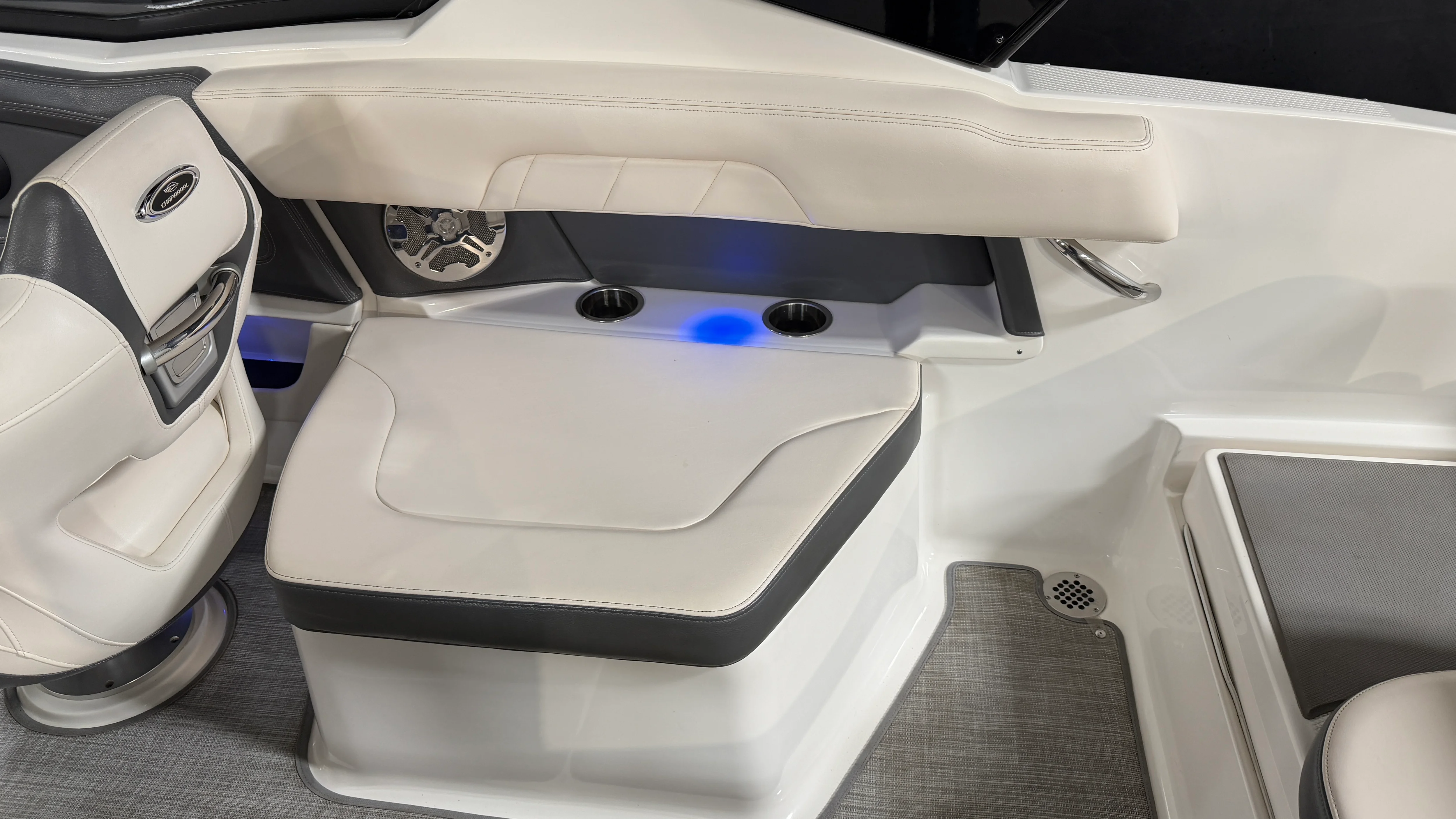 2016 Chaparral 257 SSX Image Thumbnail #38