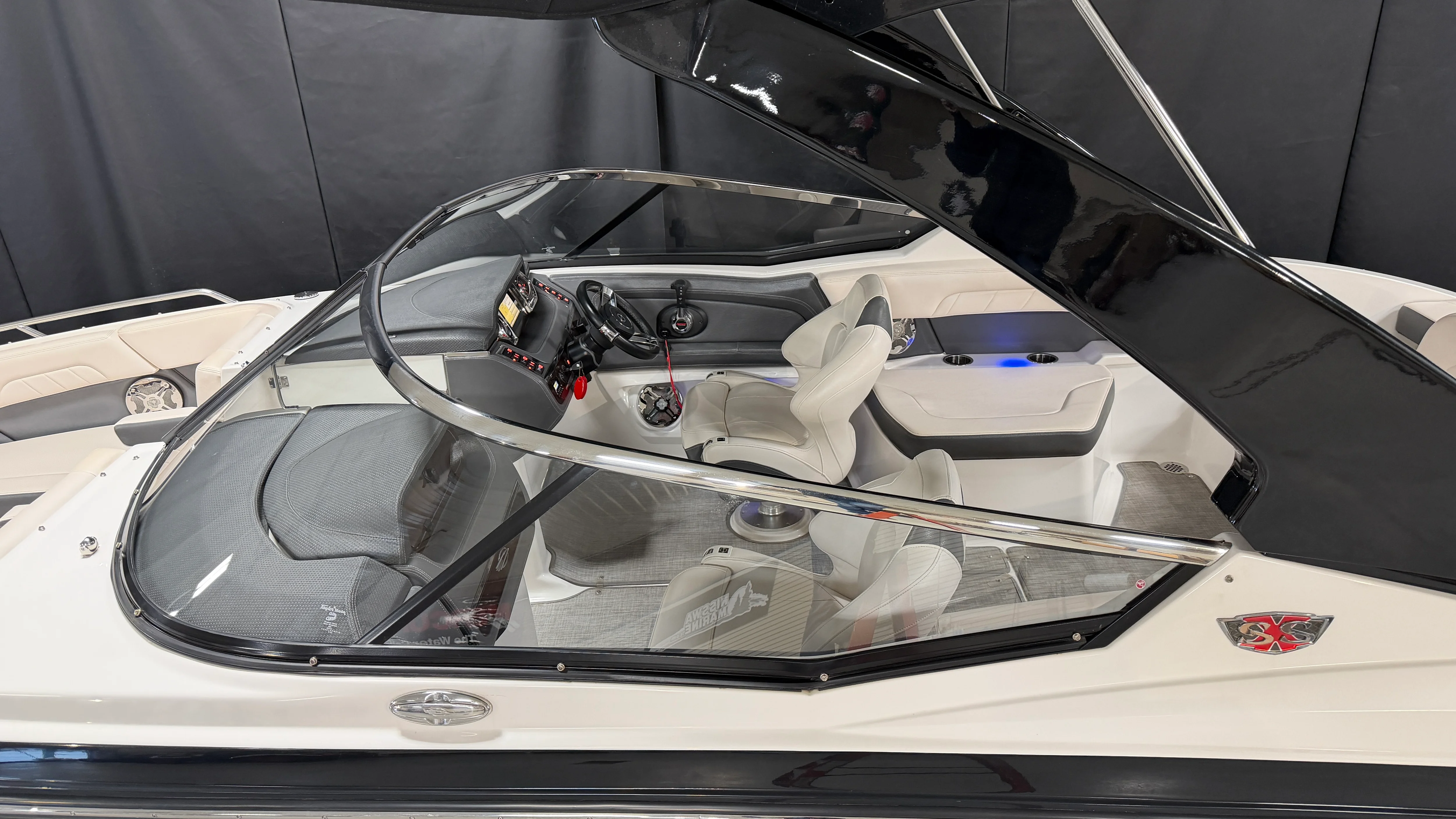 2016 Chaparral 257 SSX Image Thumbnail #6