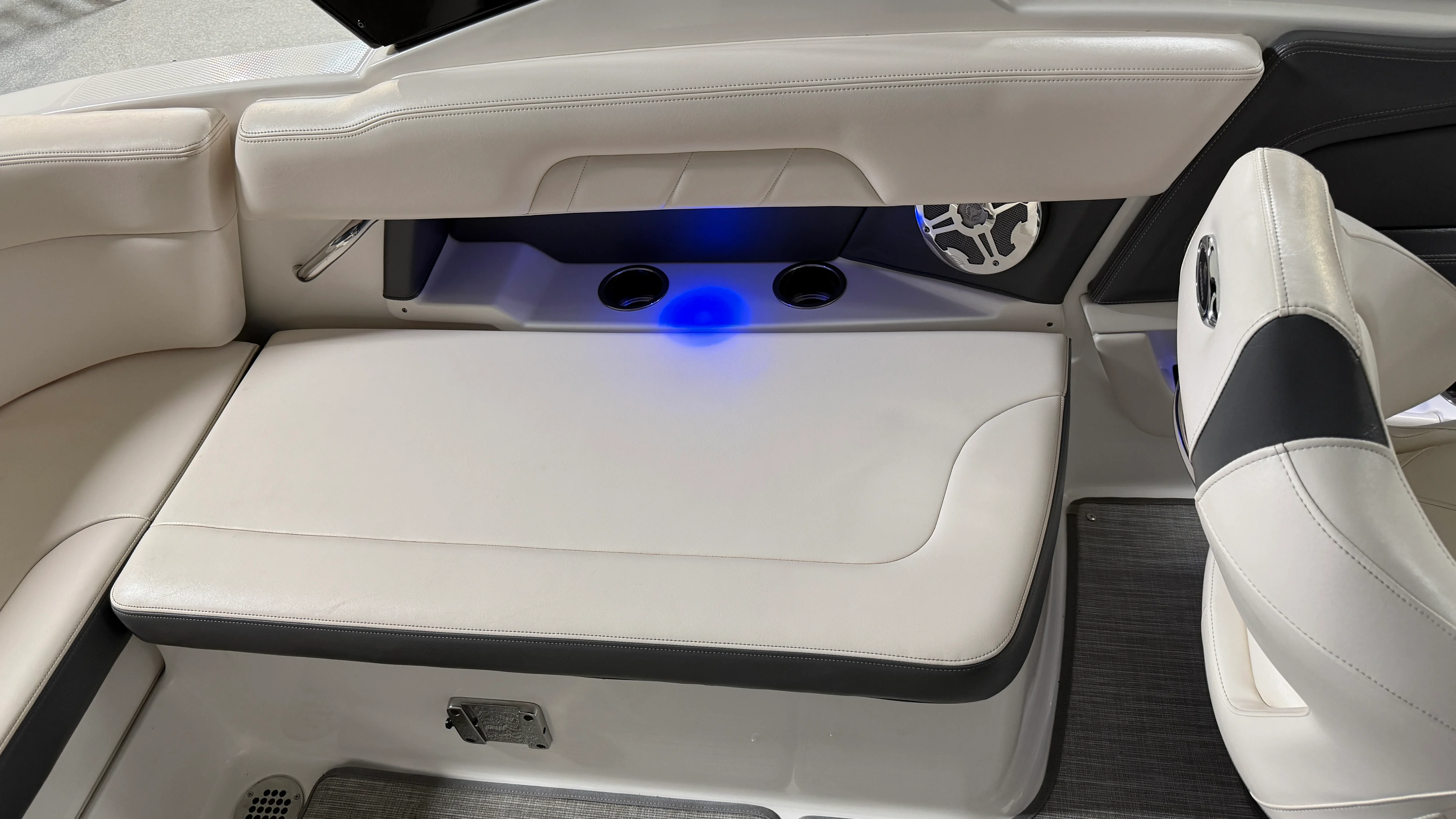 2016 Chaparral 257 SSX Image Thumbnail #33