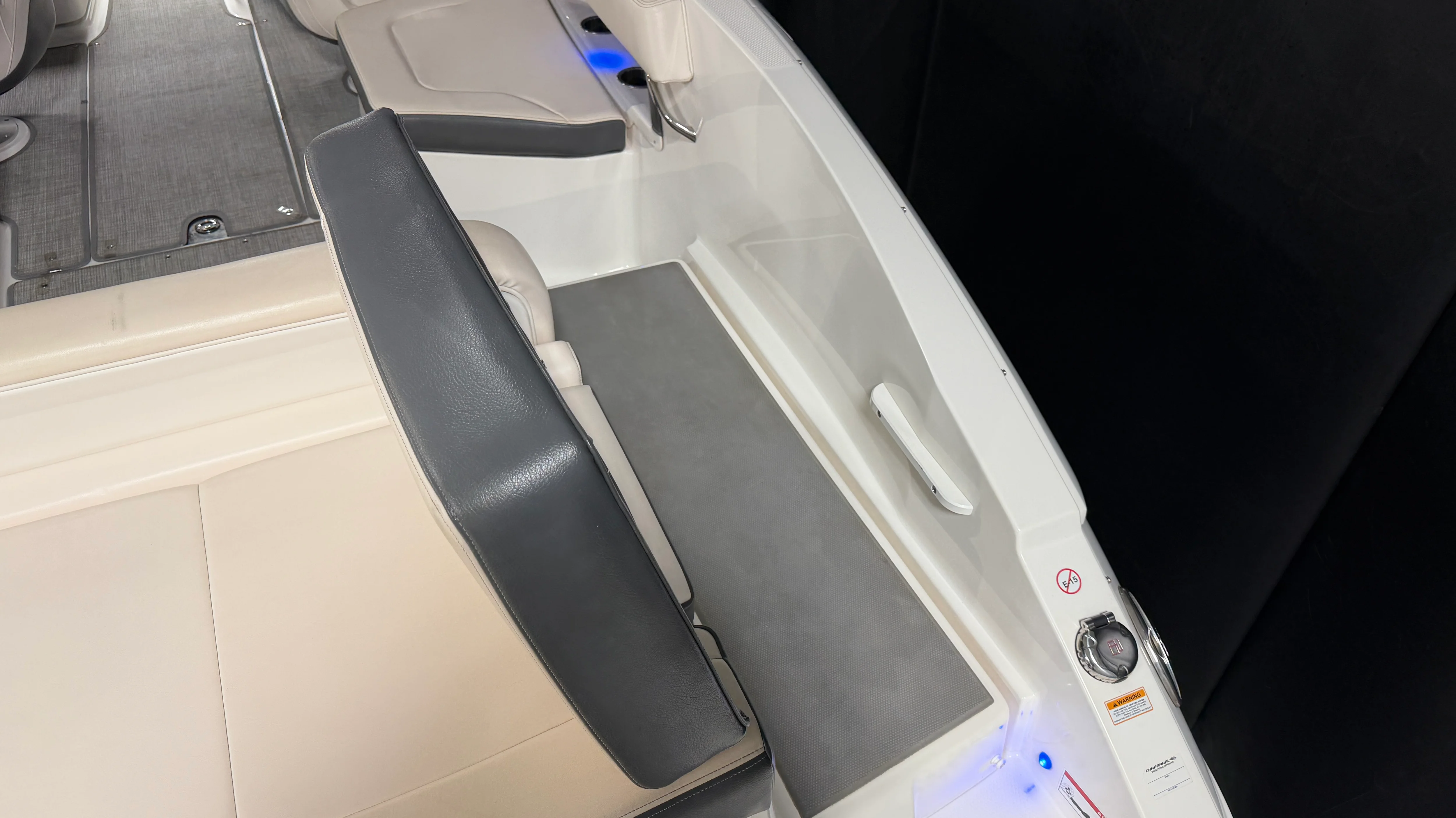 2016 Chaparral 257 SSX Image Thumbnail #26