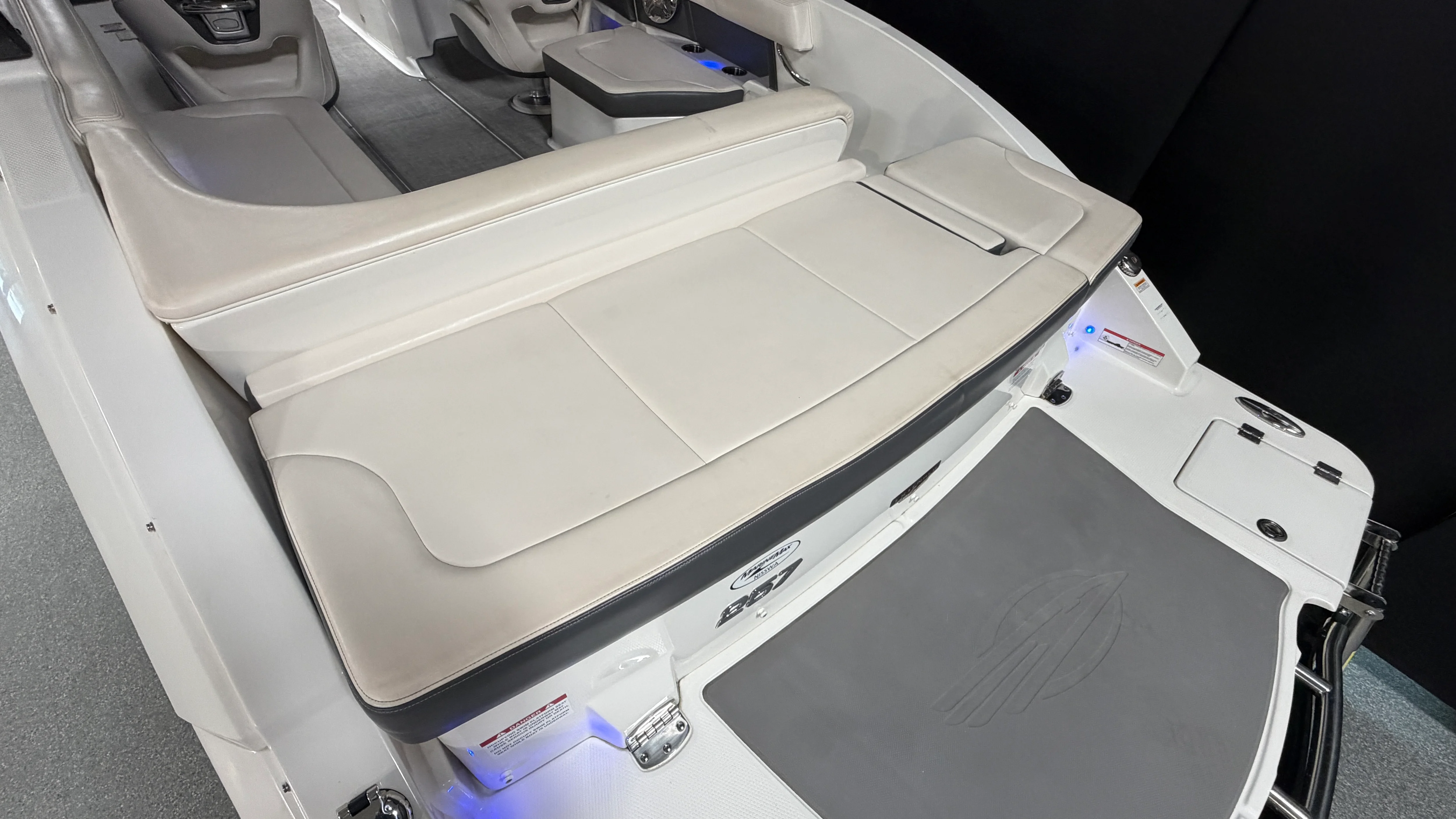 2016 Chaparral 257 SSX Image Thumbnail #23