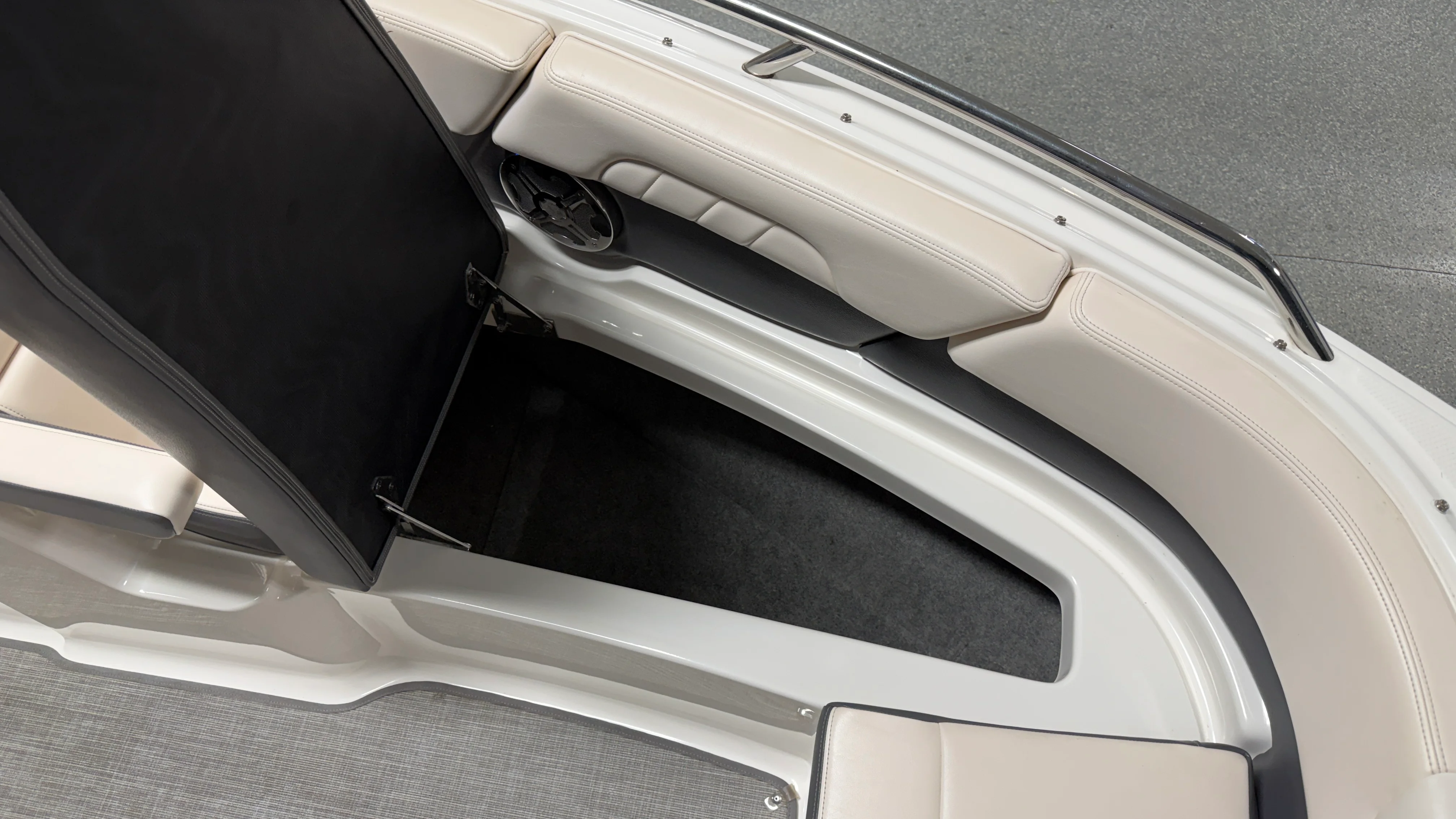 2016 Chaparral 257 SSX Image Thumbnail #86