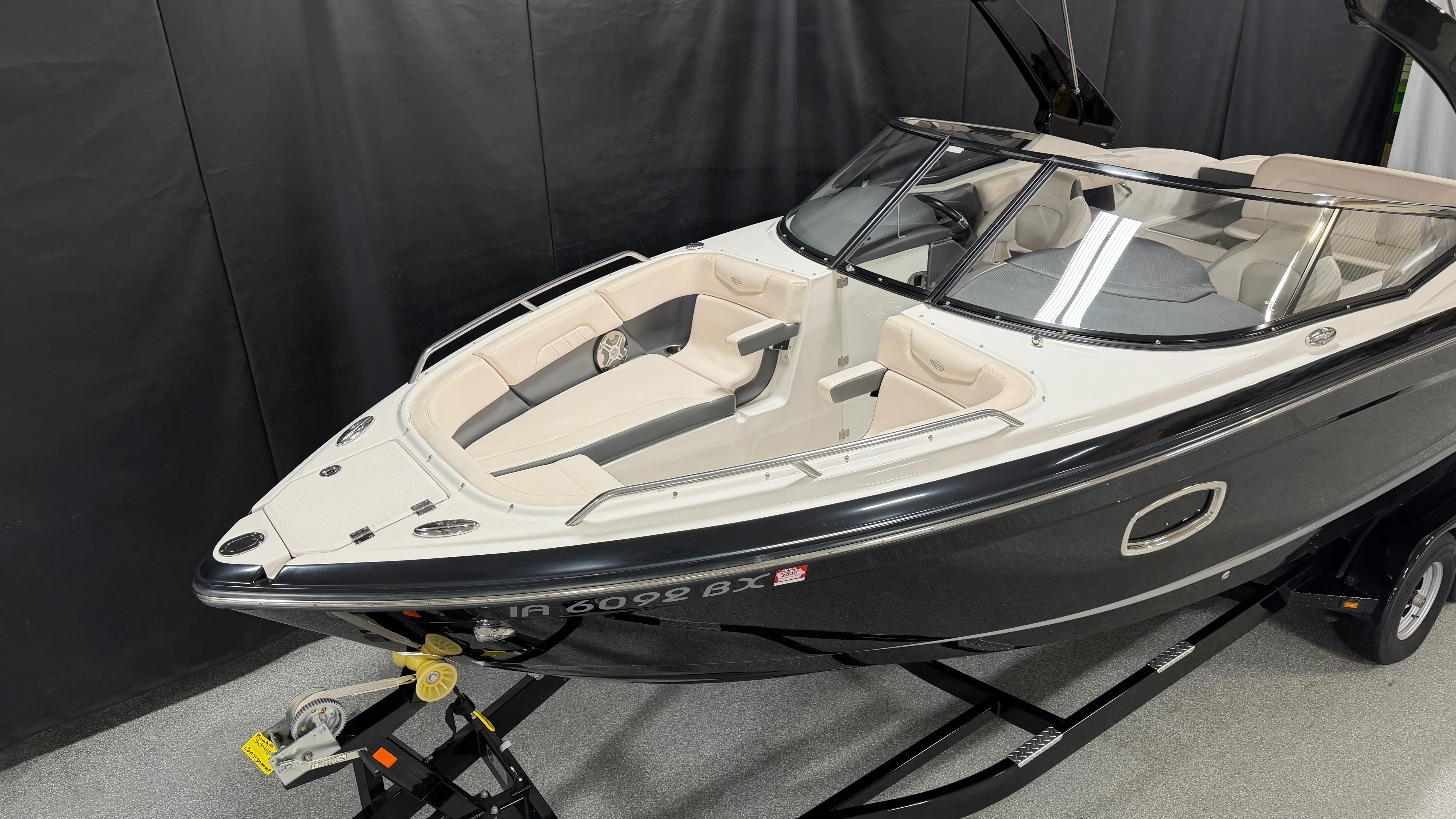 2016 Chaparral 257 SSX Image Thumbnail #5