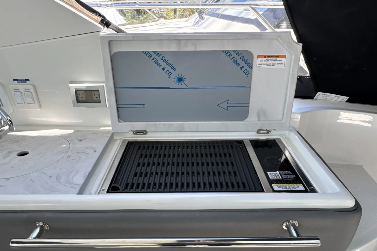 2026 Sea Ray Sundancer 320 Outboard Image Thumbnail #20