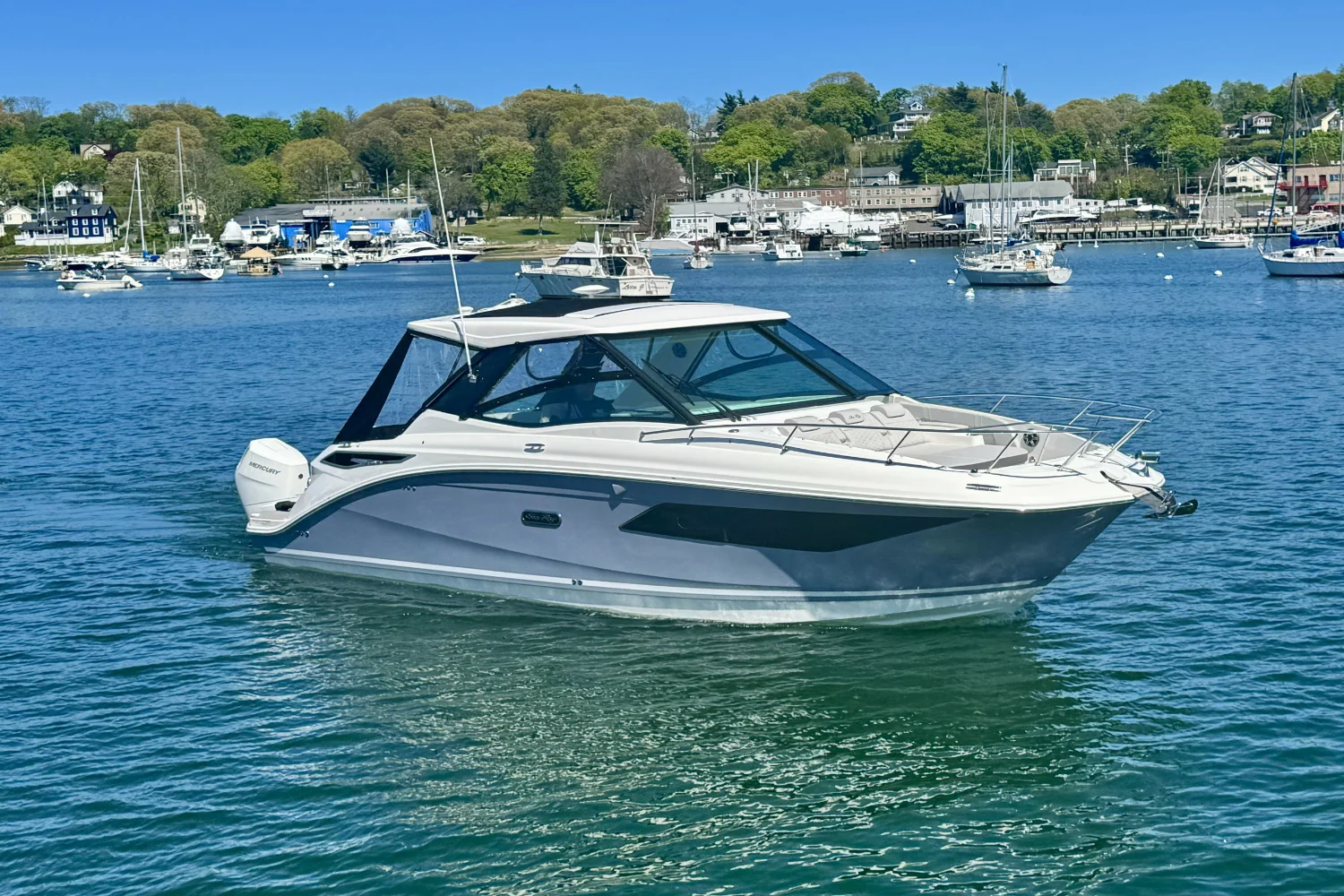 2026 Sea Ray Sundancer 320 Outboard Image Thumbnail #1