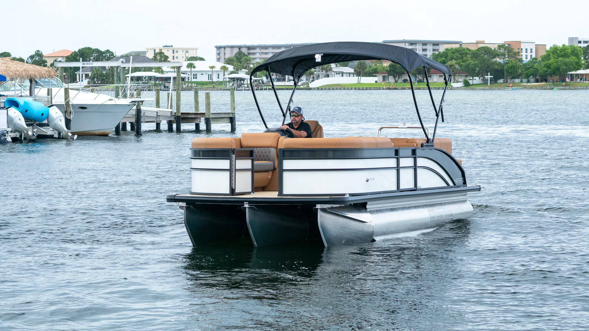 2026 Harris Cruiser 230 Image Thumbnail #3