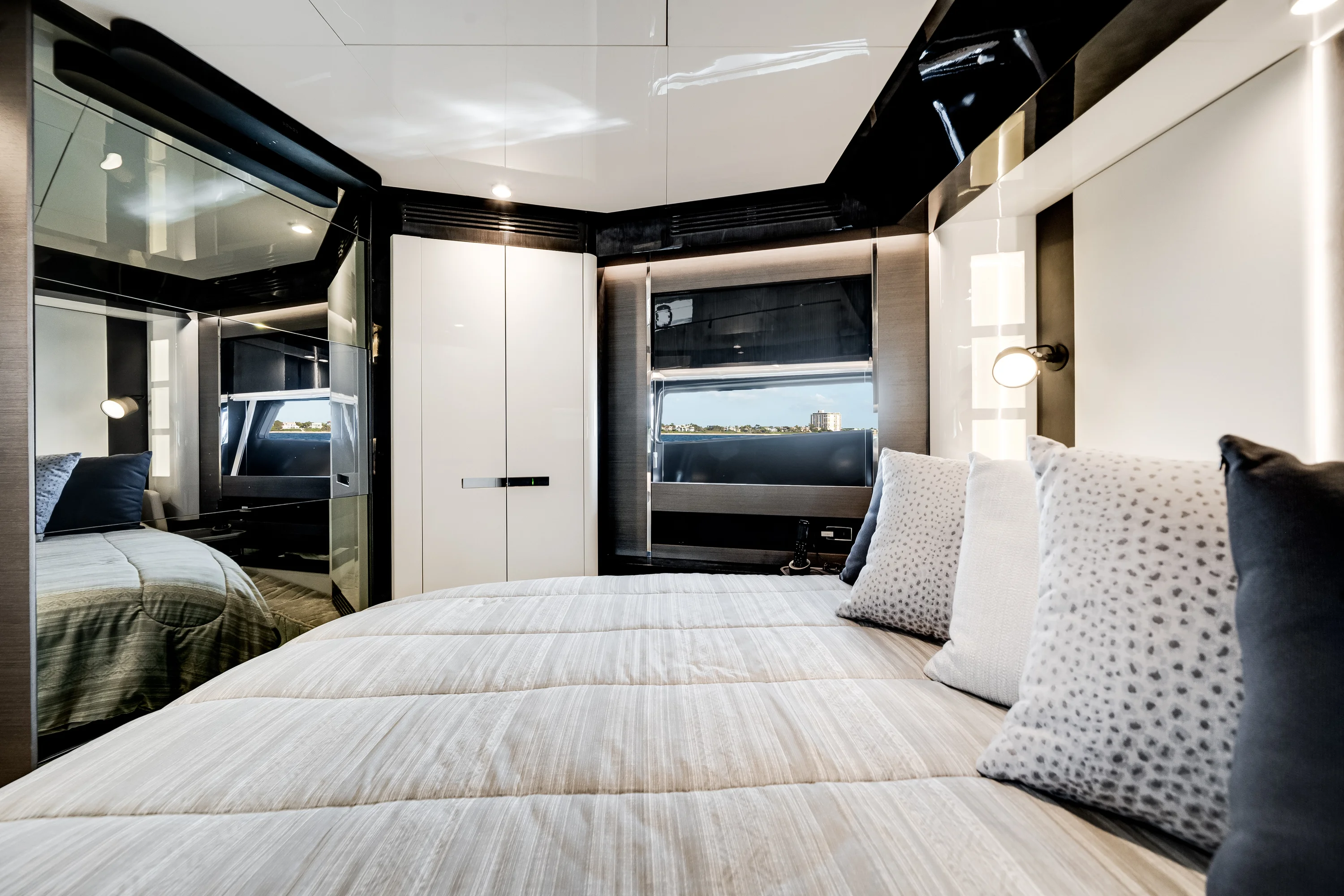 2020 Azimut S8 Image Thumbnail #57