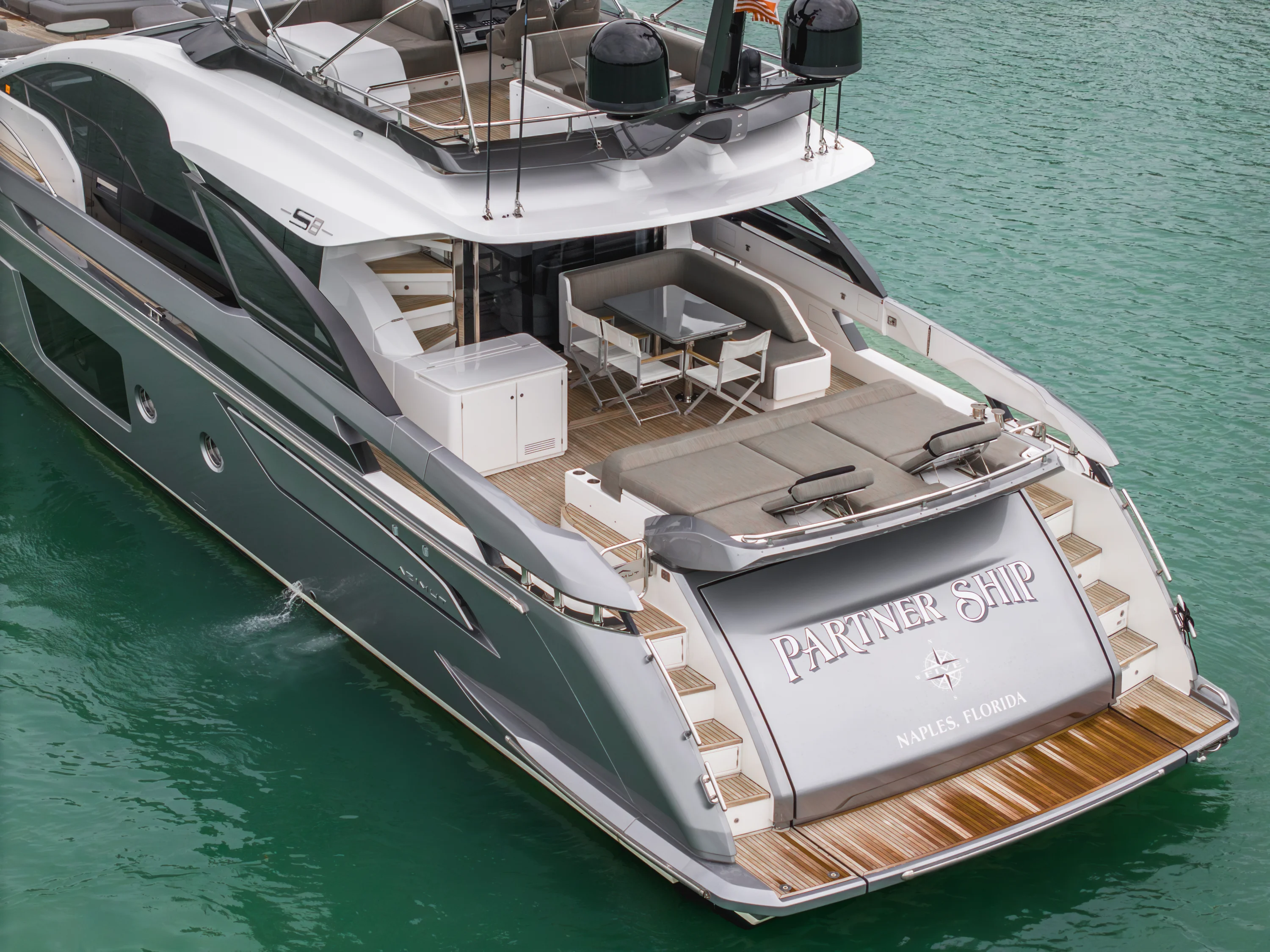 2020 Azimut S8 Image Thumbnail #9