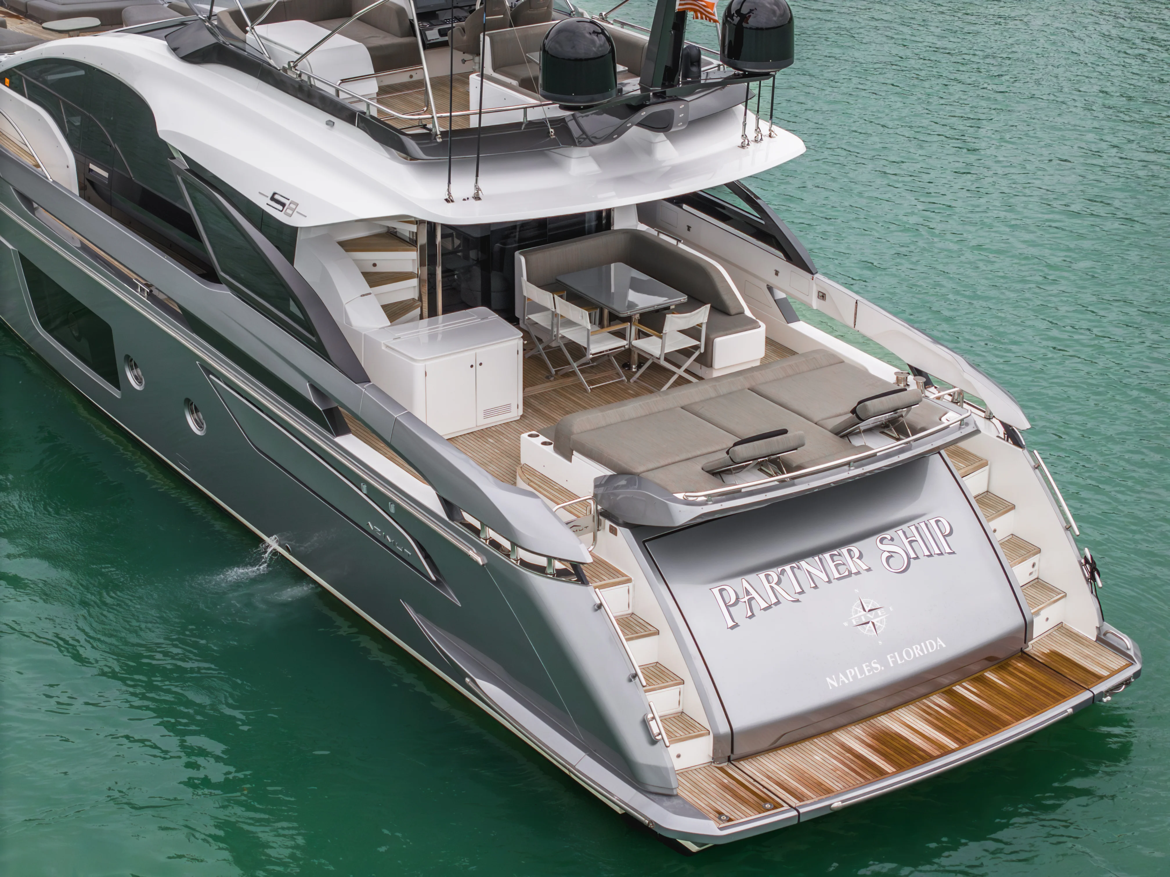 2020 Azimut S8 Image Thumbnail #9