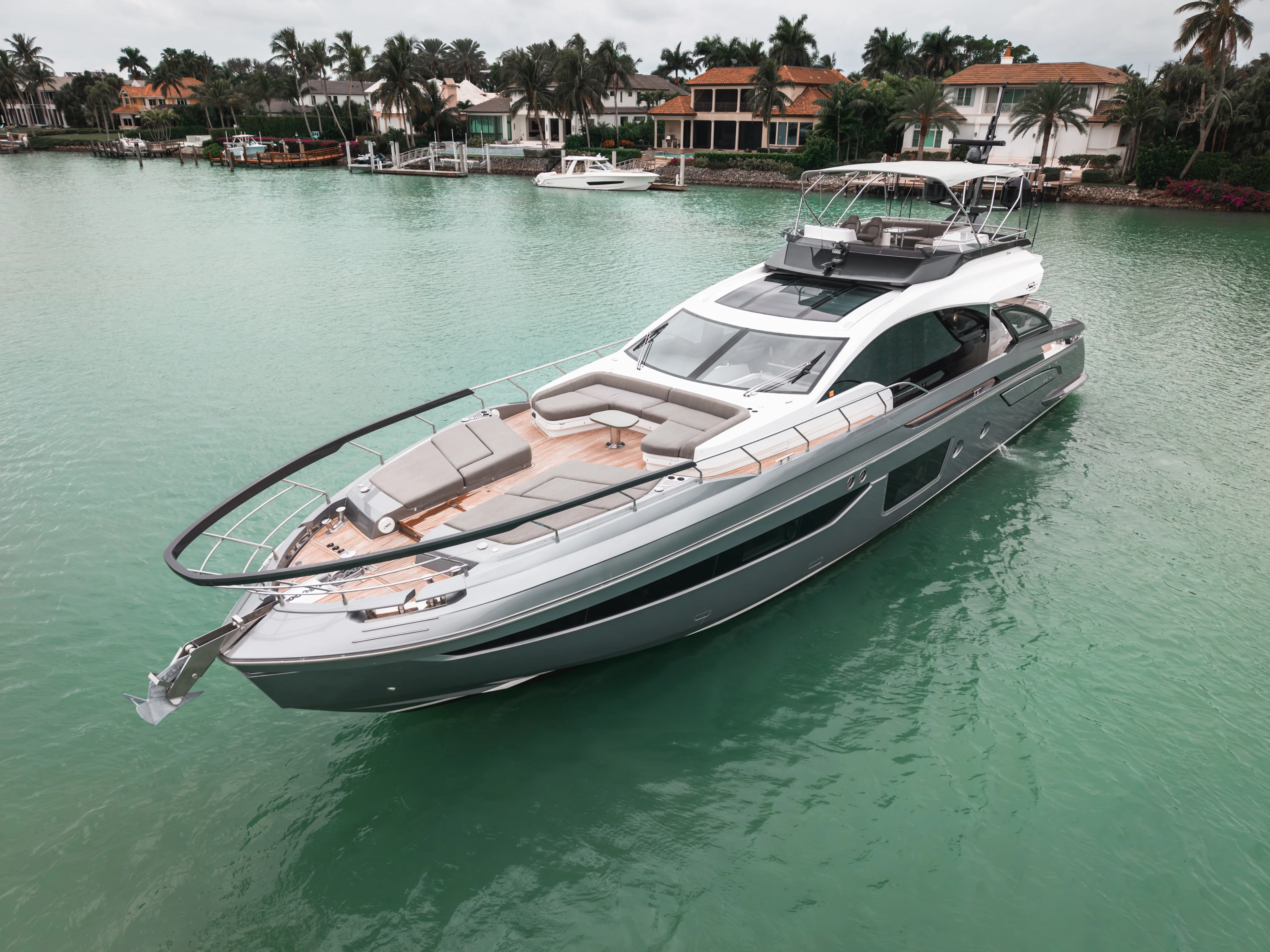 2020 Azimut S8 Image Thumbnail #3