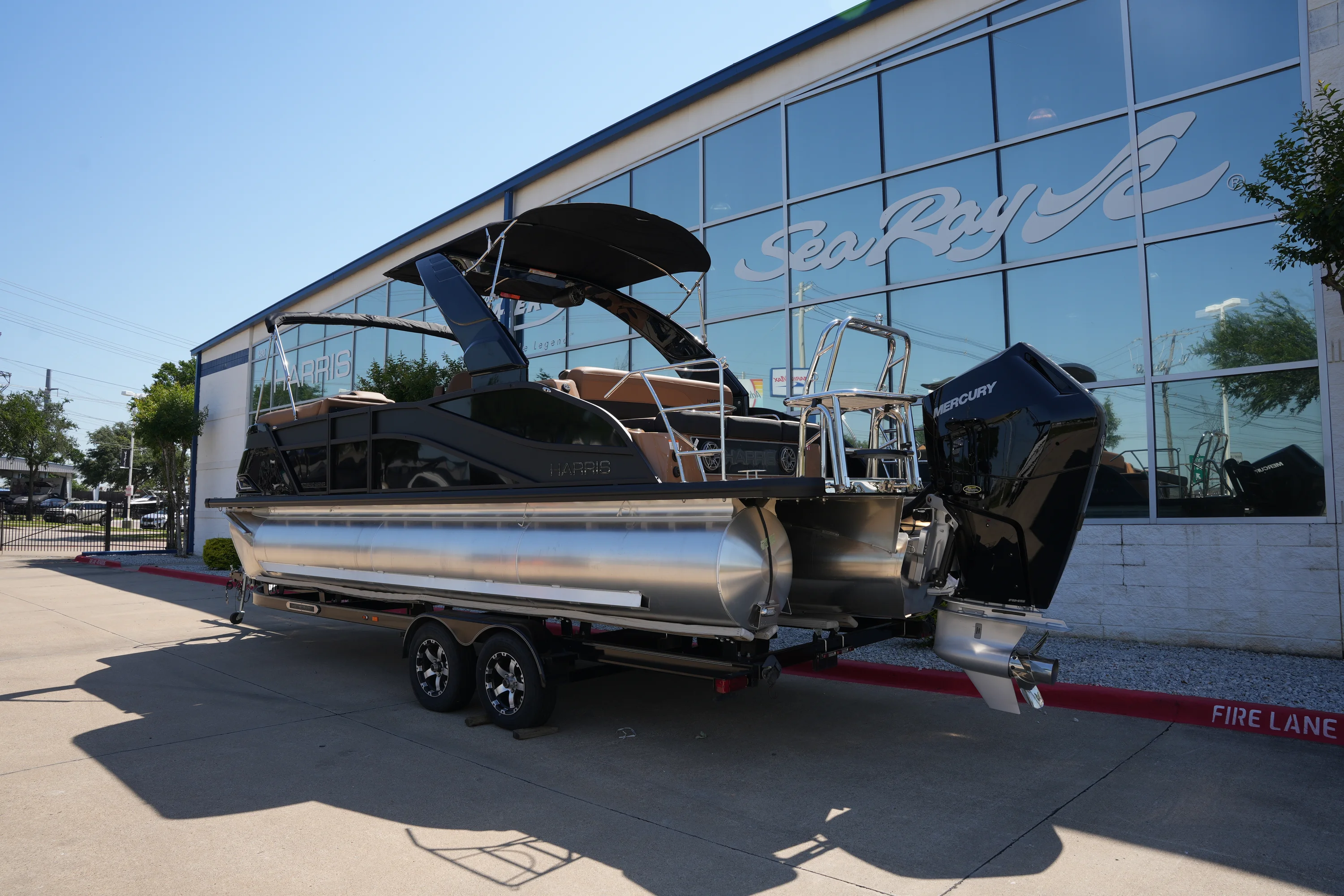 2026 Harris 230 GRAND MARINER Image Thumbnail #2