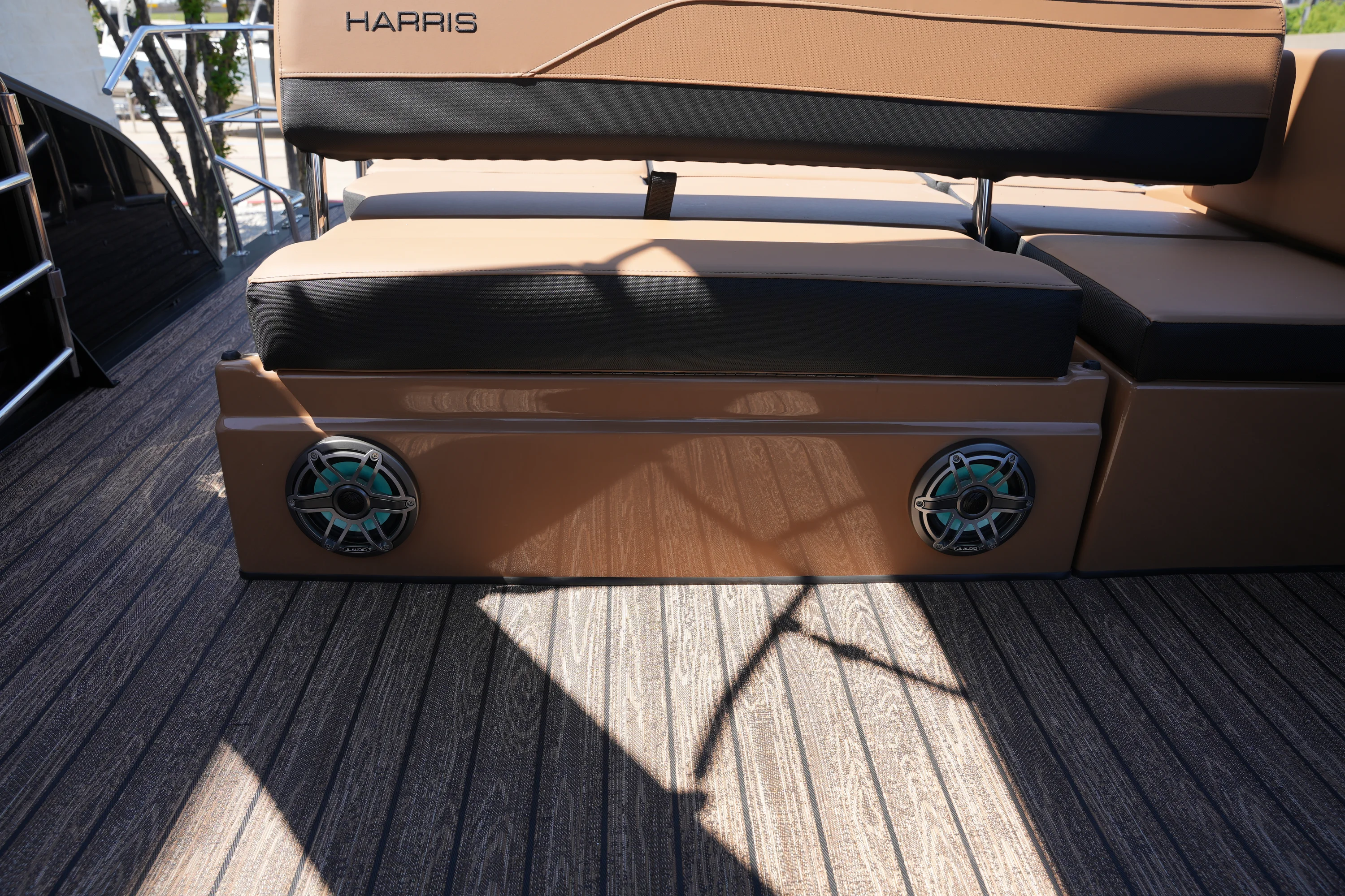 2026 Harris 230 GRAND MARINER Image Thumbnail #17