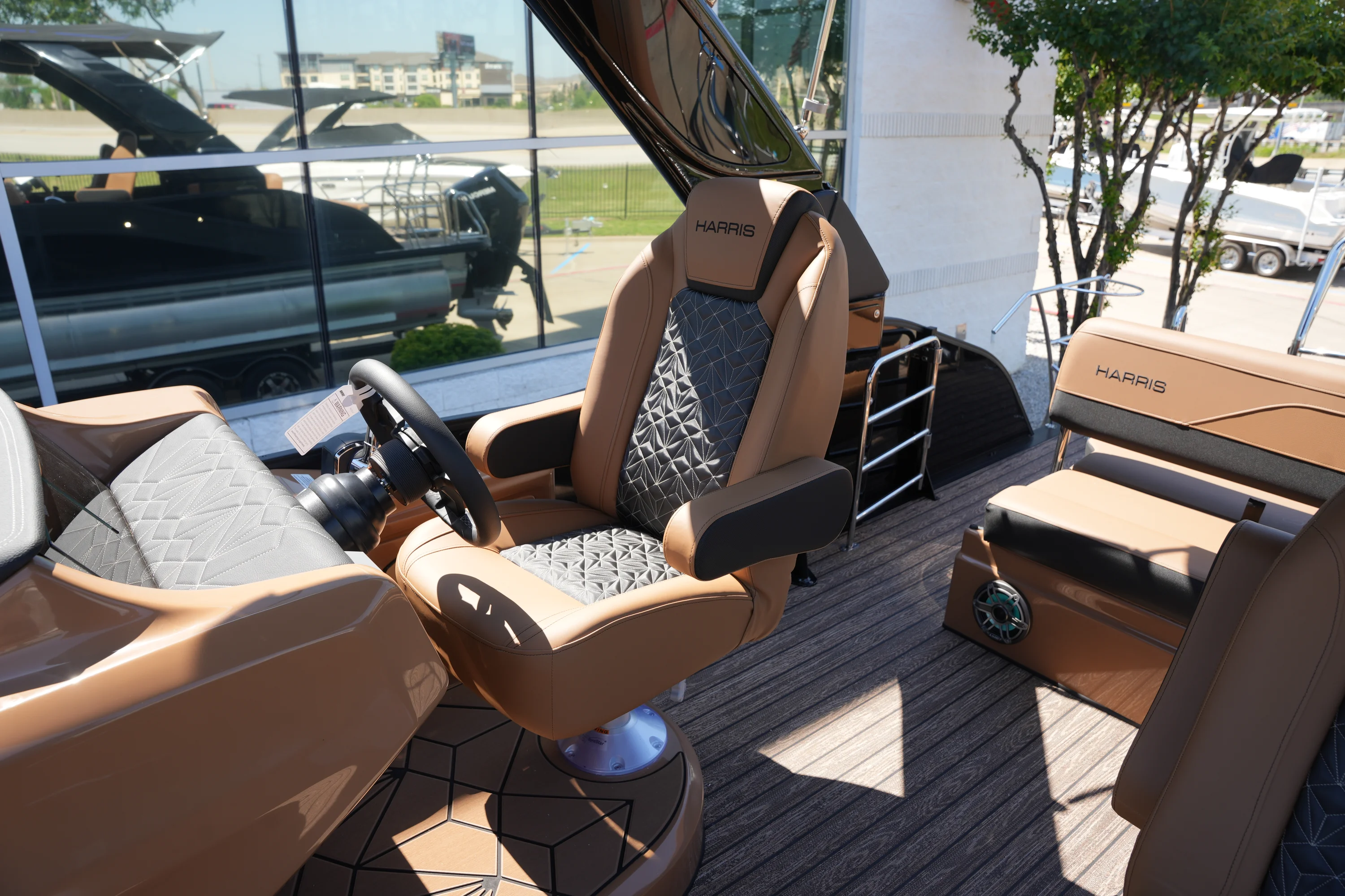 2026 Harris 230 GRAND MARINER Image Thumbnail #22