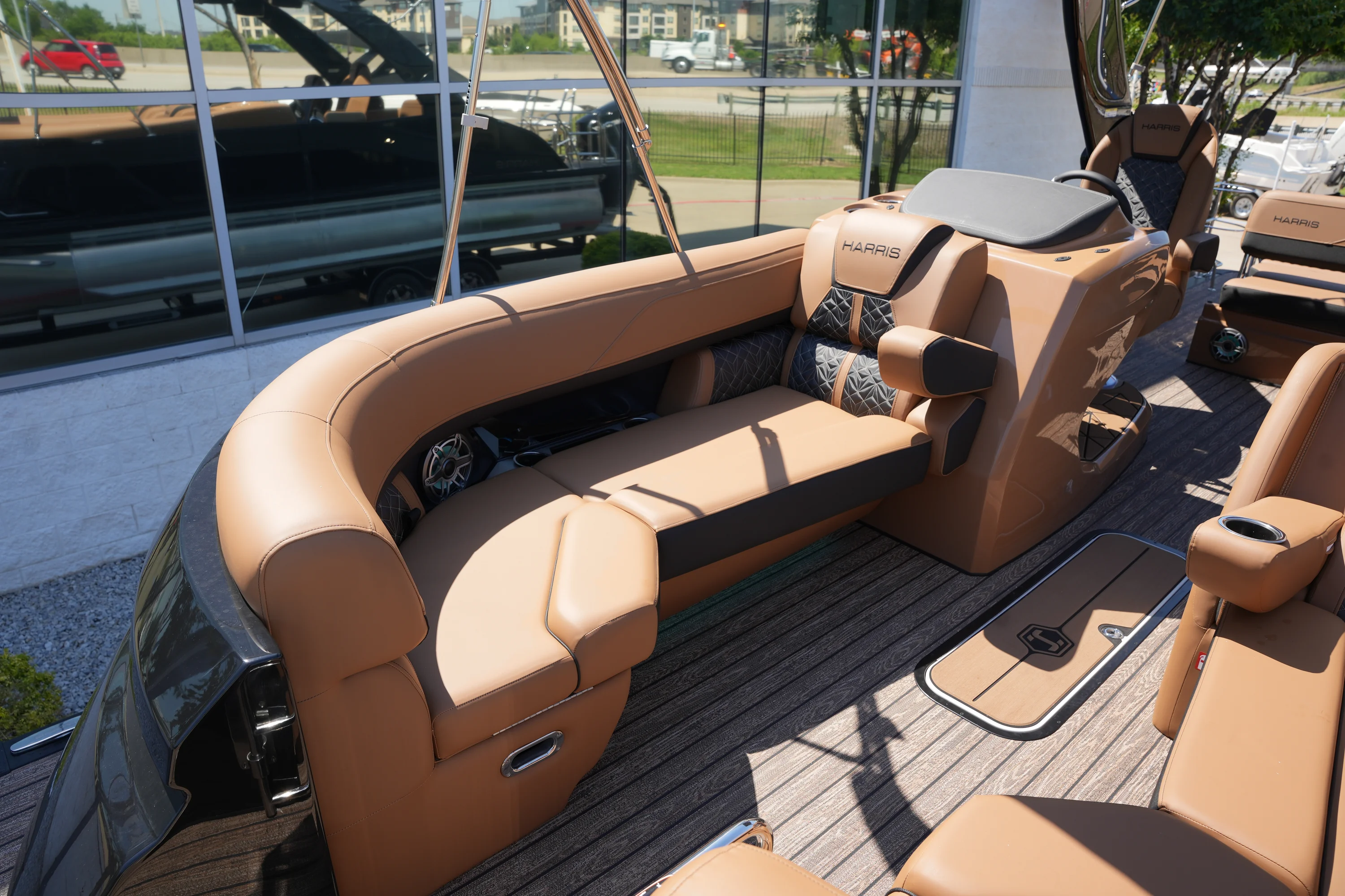 2026 Harris 230 GRAND MARINER Image Thumbnail #32