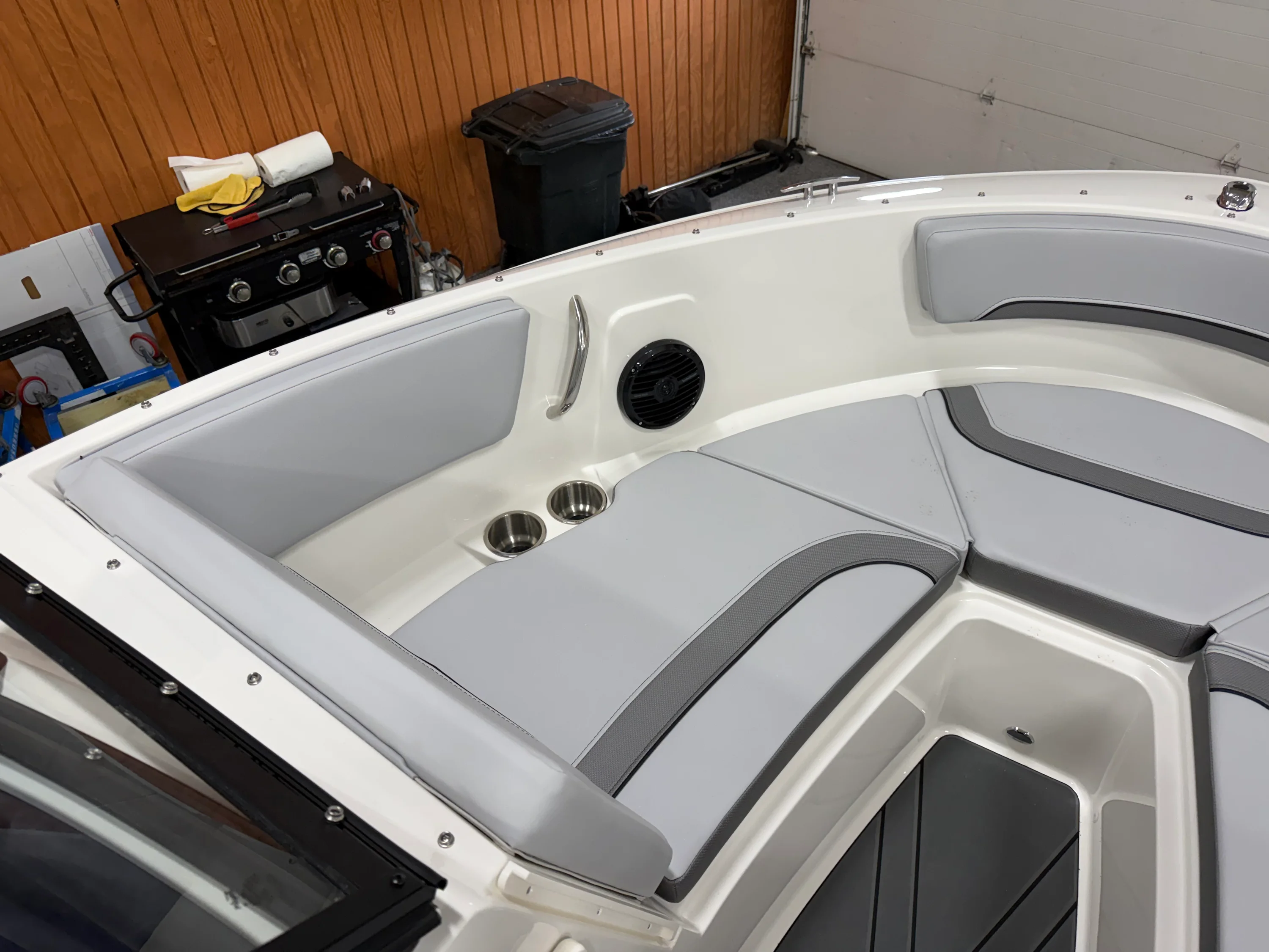 2026 Bayliner V20 Image Thumbnail #8