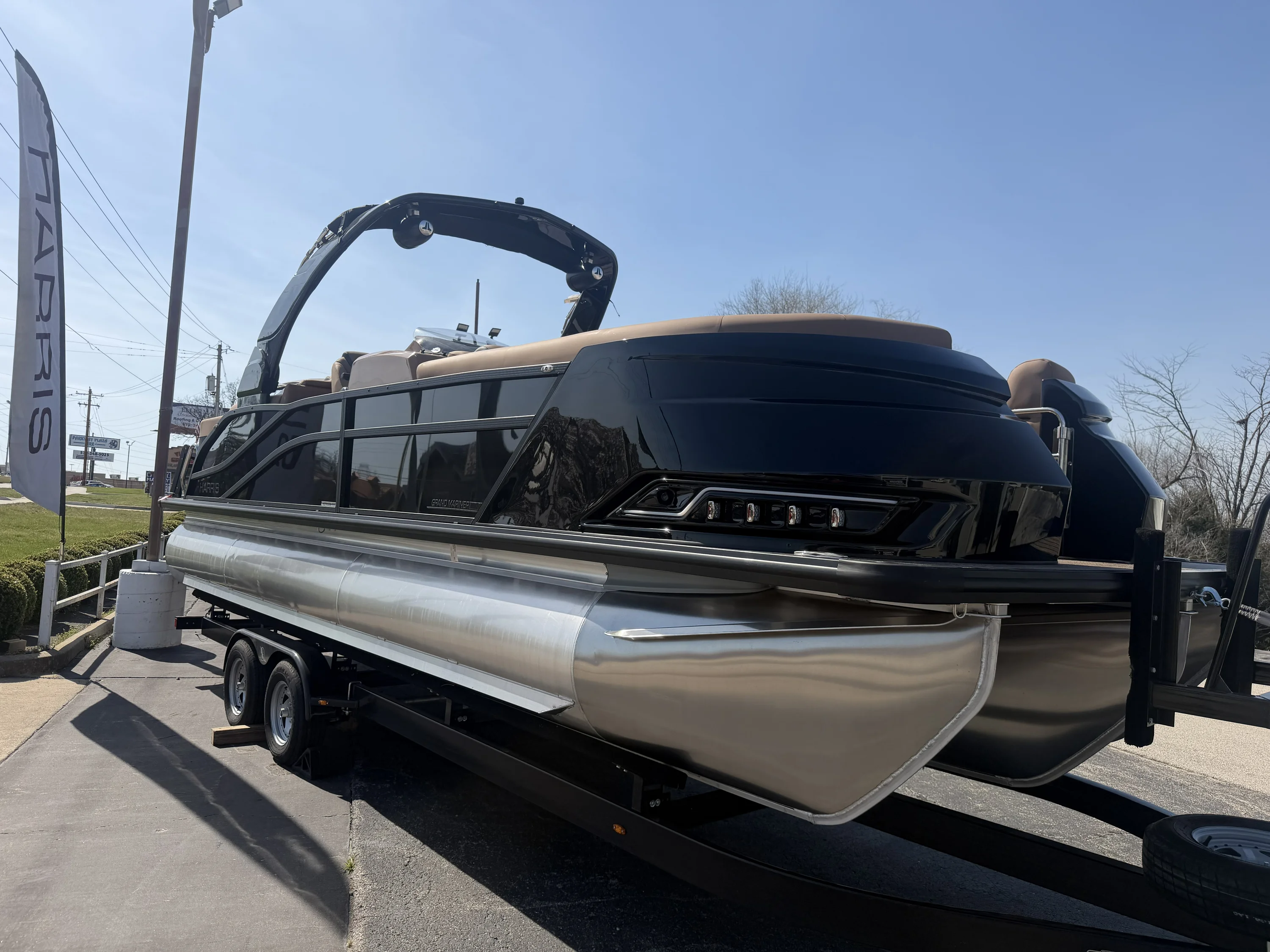 2026 Harris GRAND MARINER 250 Image Thumbnail #12