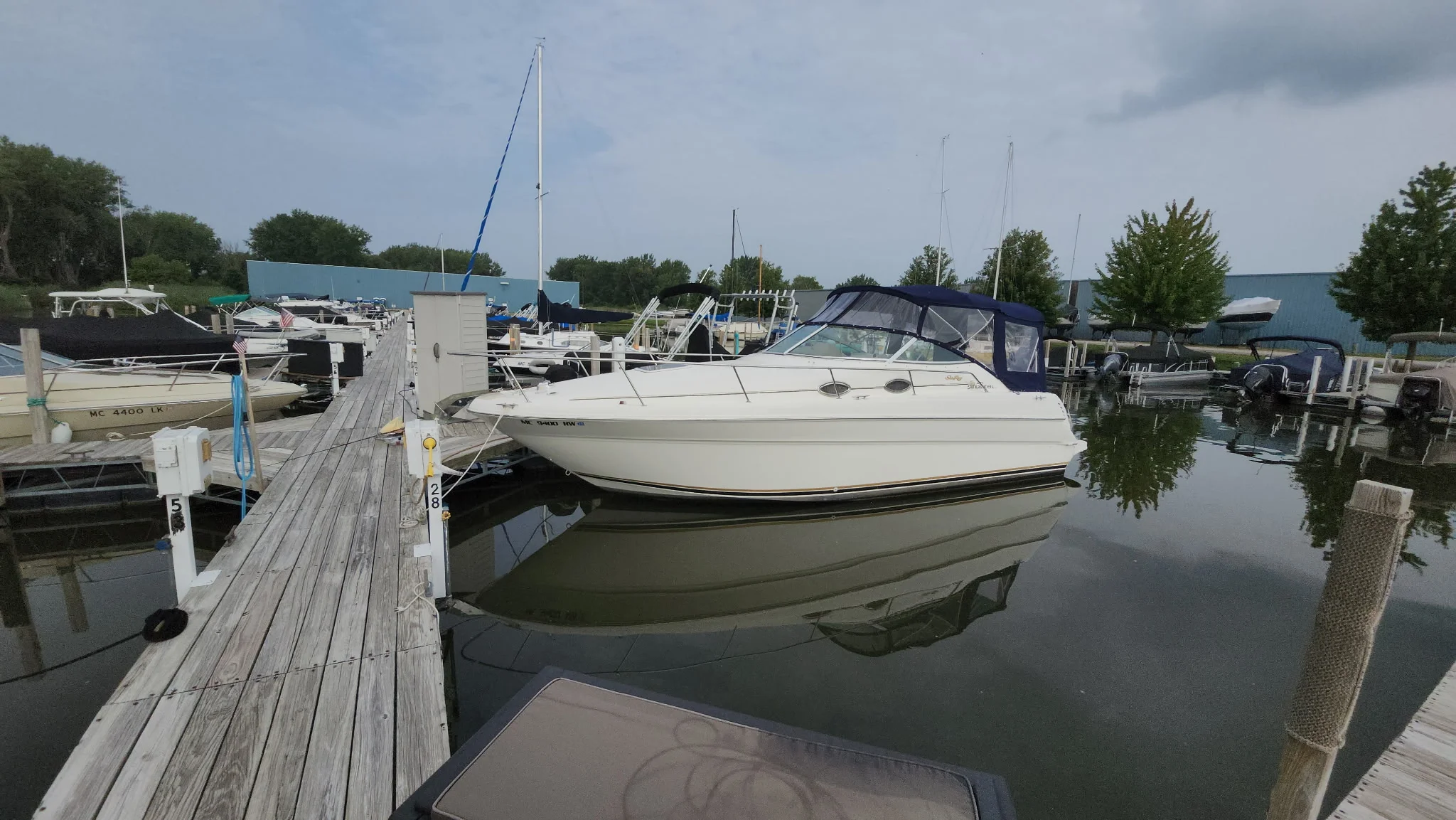 1999 Sea Ray 270 SUNDANCER Image Thumbnail #16