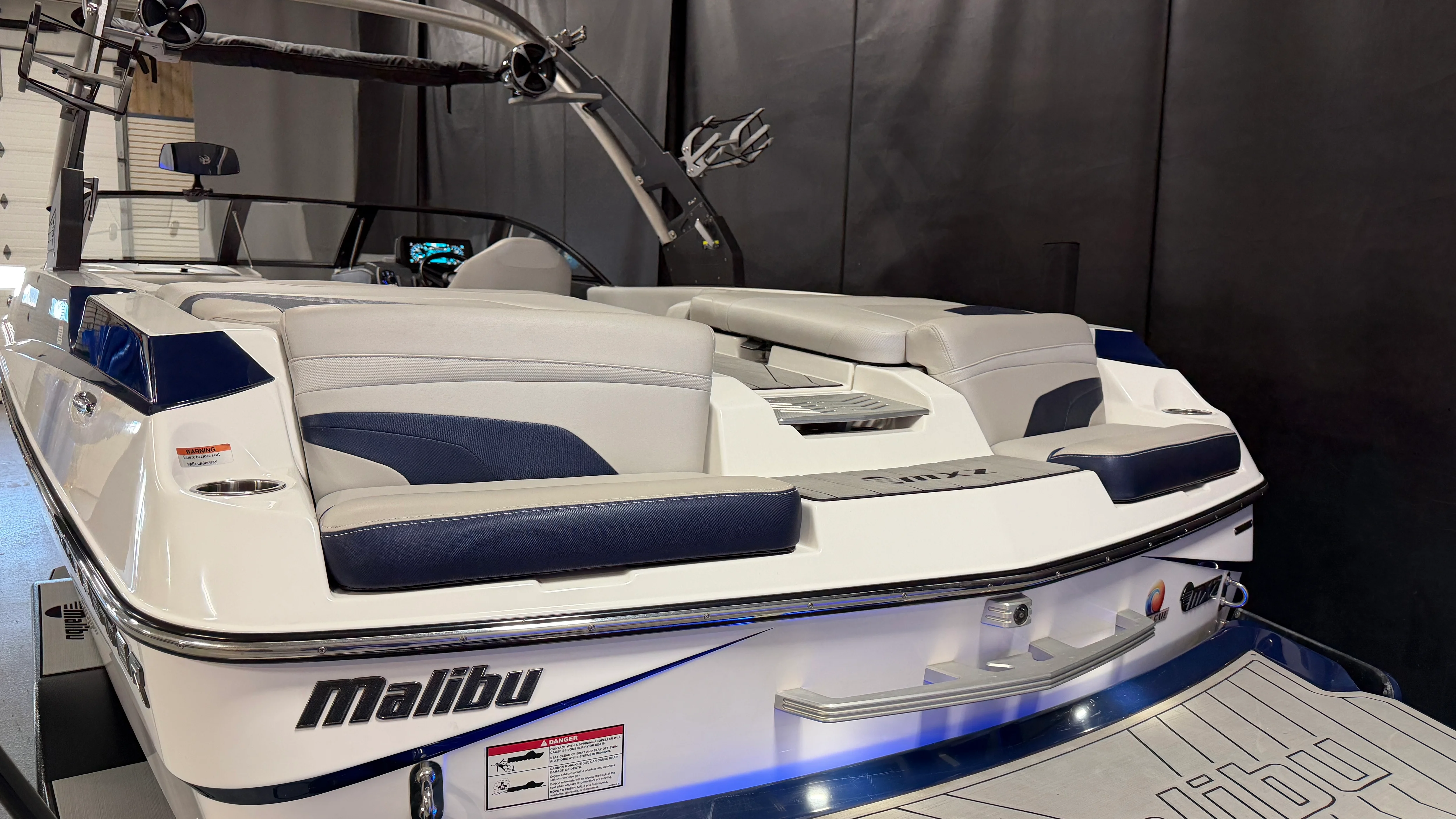 2017 Malibu 24MXZ Image Thumbnail #14