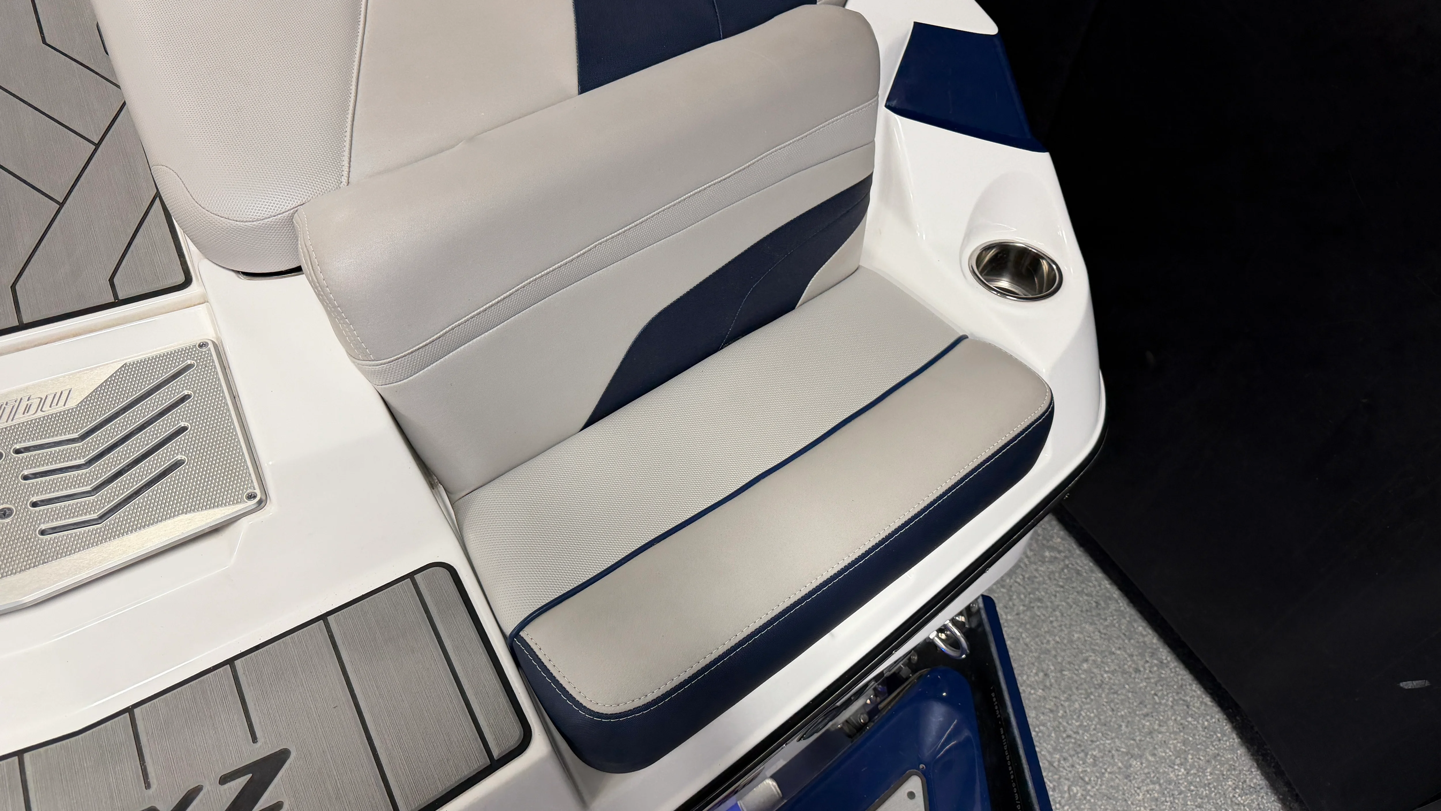 2017 Malibu 24MXZ Image Thumbnail #18