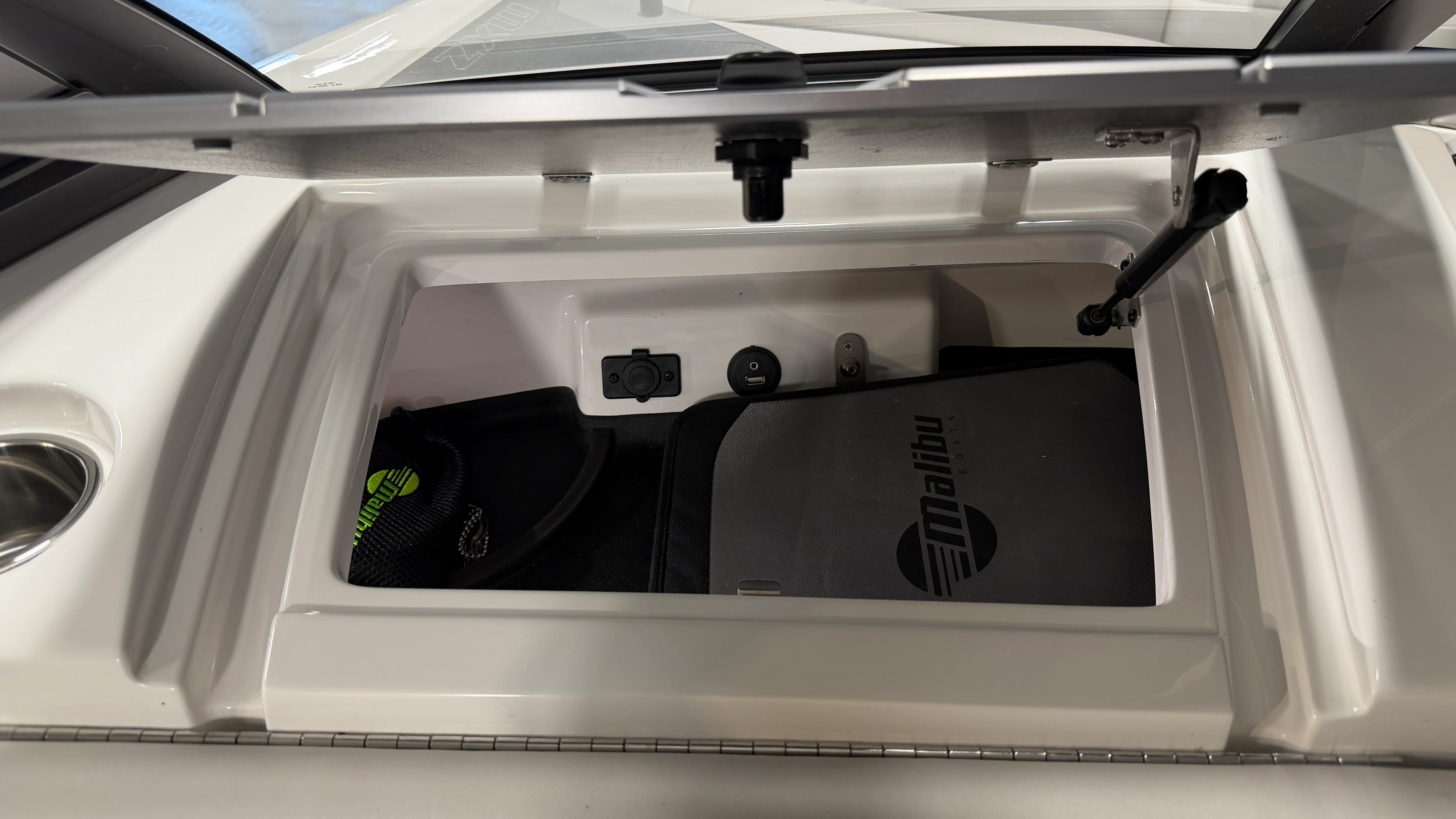 2017 Malibu 24MXZ Image Thumbnail #66