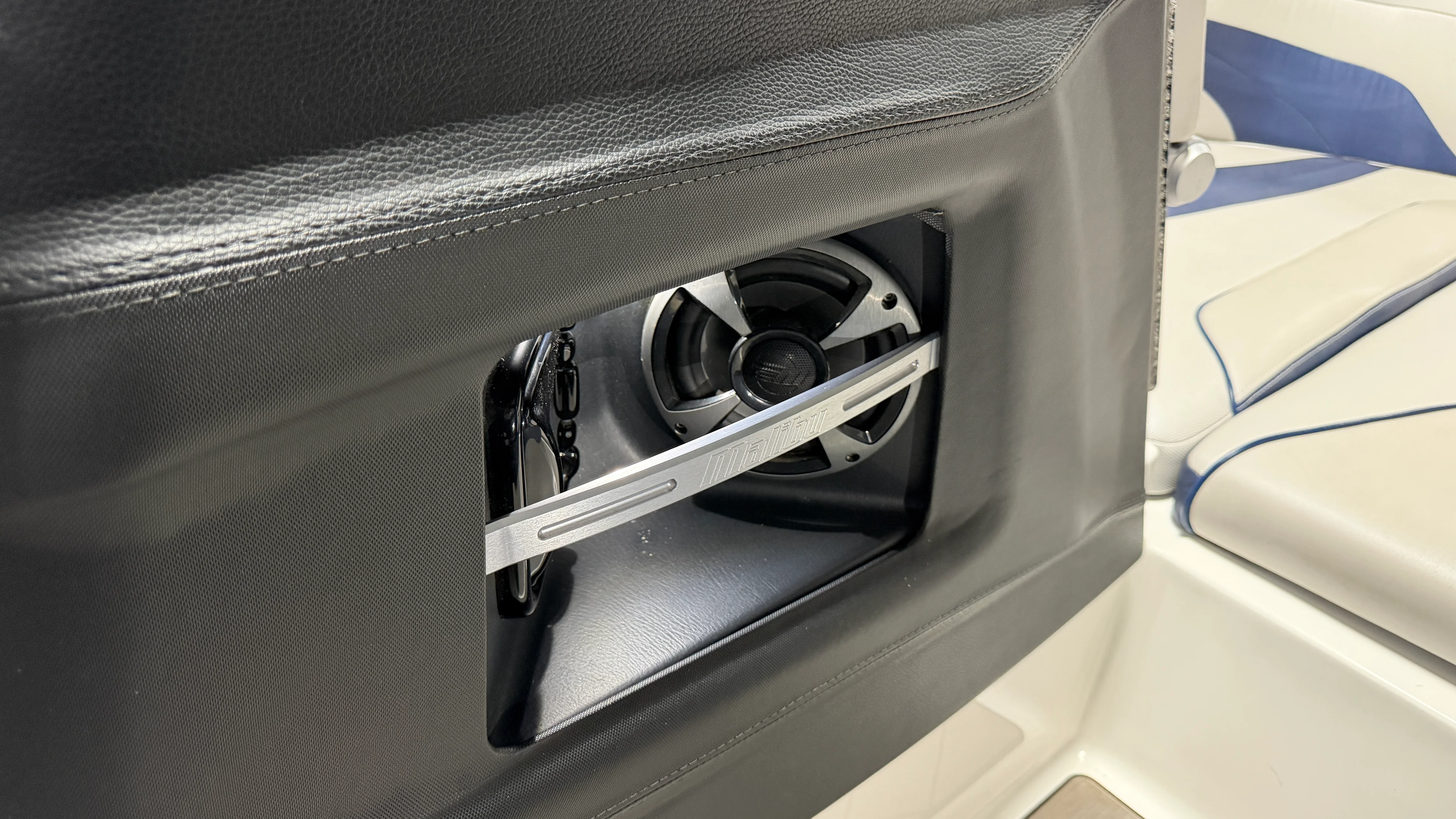 2017 Malibu 24MXZ Image Thumbnail #87