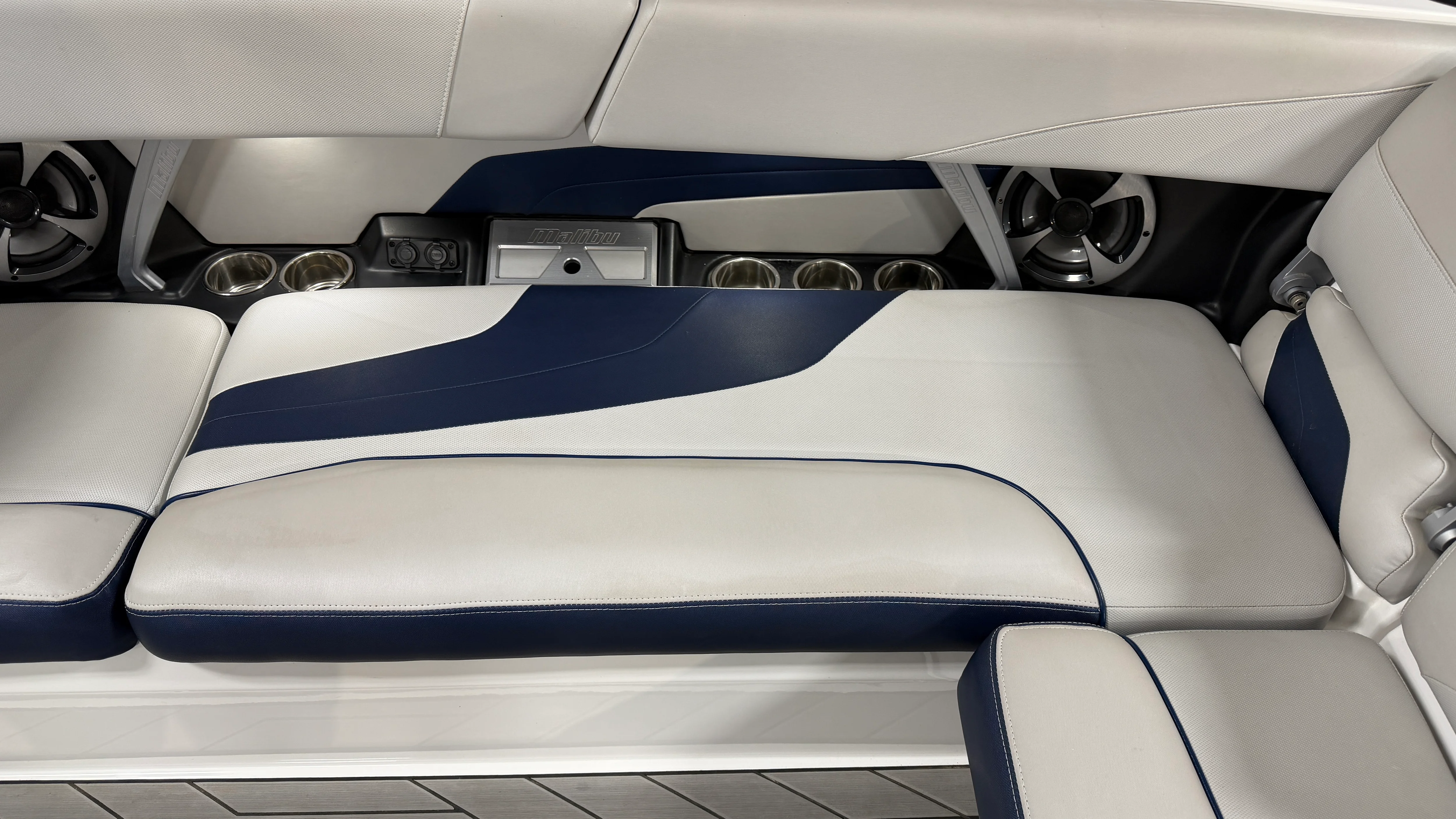 2017 Malibu 24MXZ Image Thumbnail #36